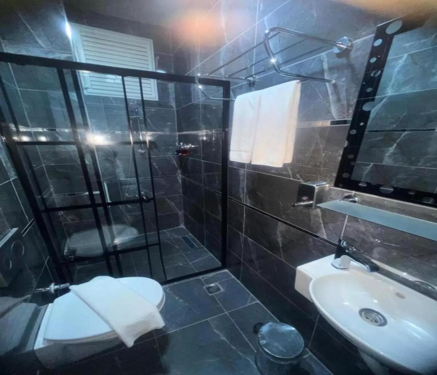 Shower, Bathroom in Old City Family Hotel