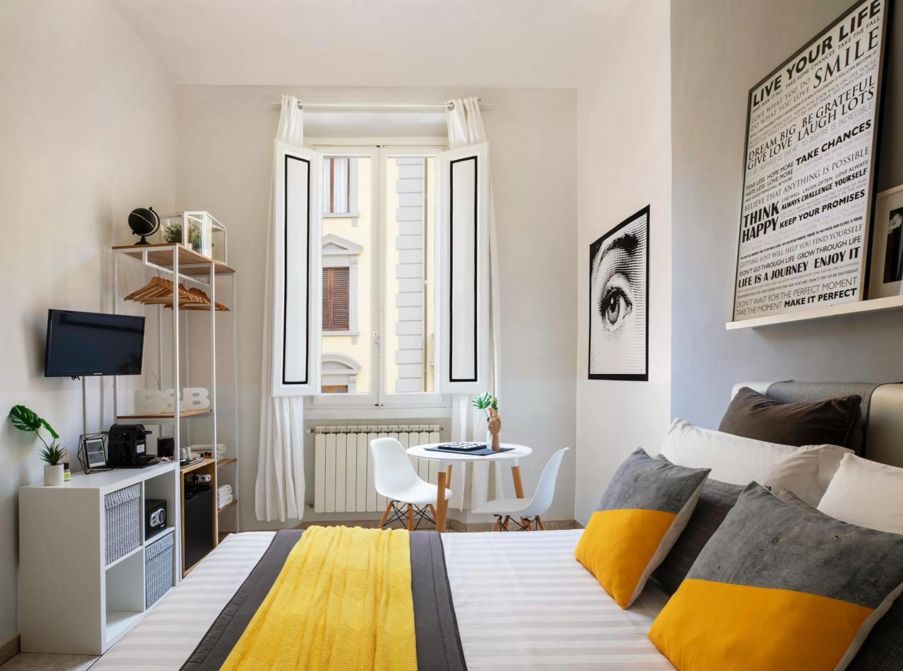 Bed in 3B Firenze Centro