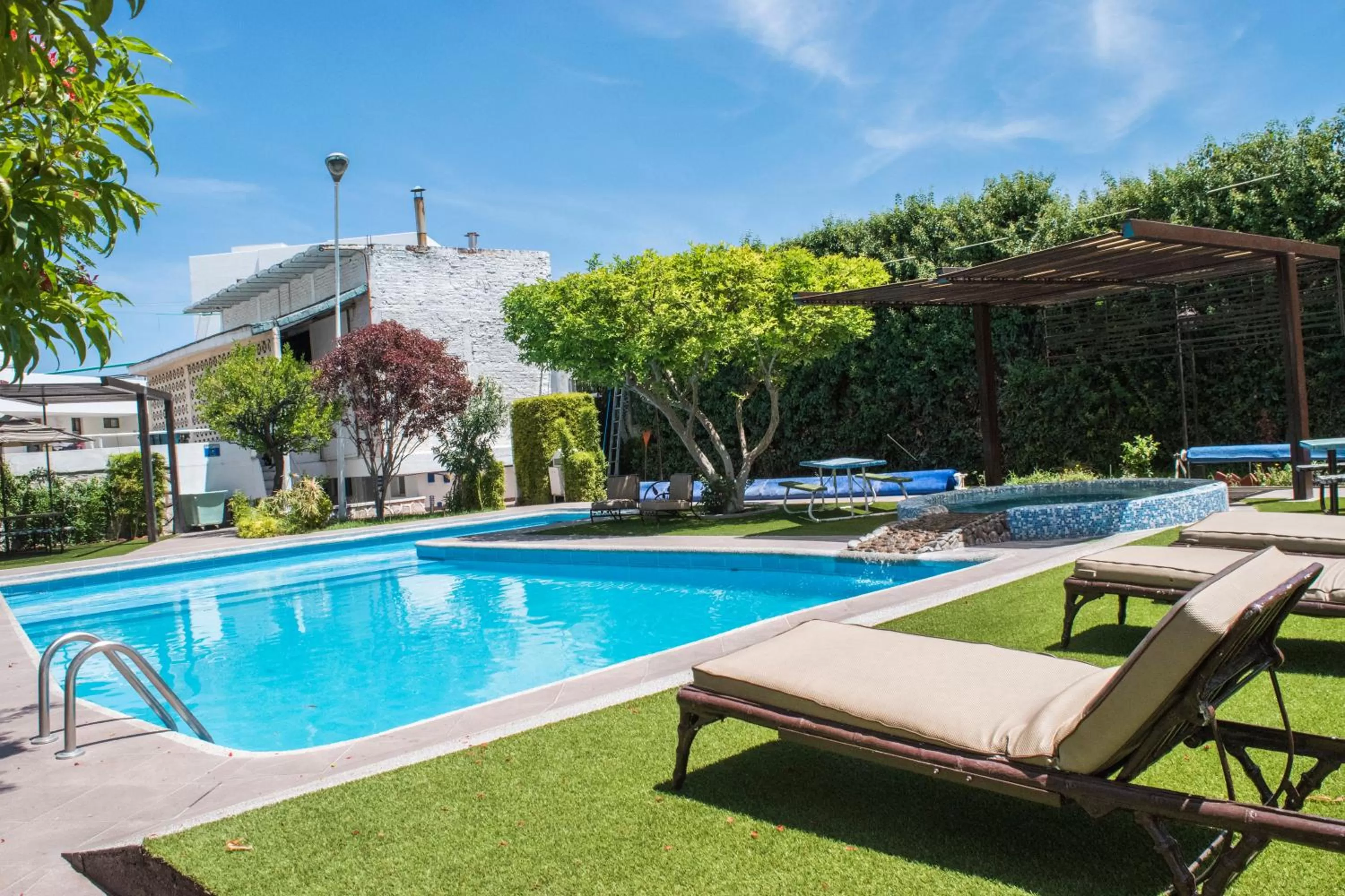 Property building in Hotel Medrano Temáticas and Business Rooms Aguascalientes