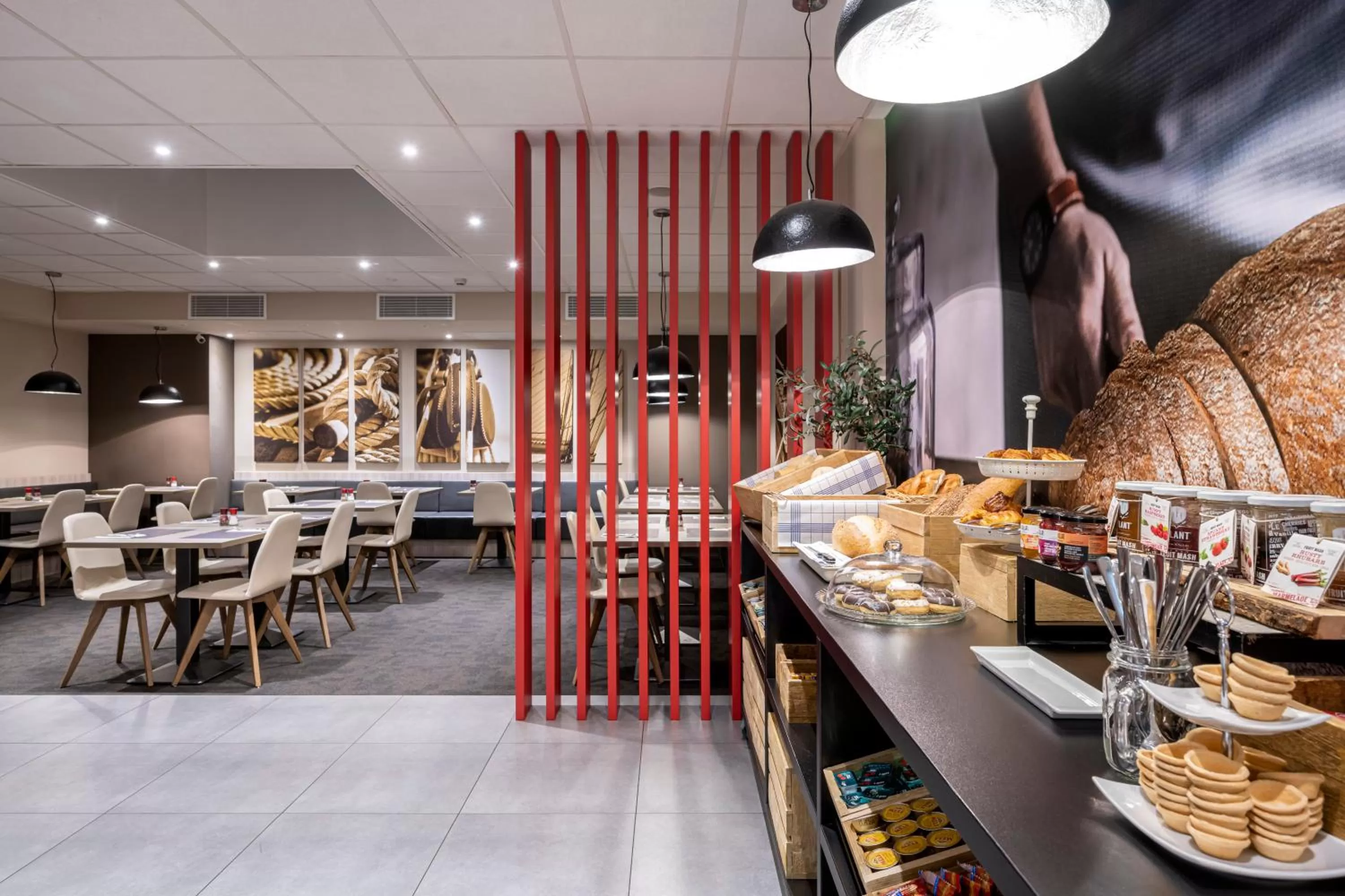 Restaurant/places to eat in Mercure Oostende