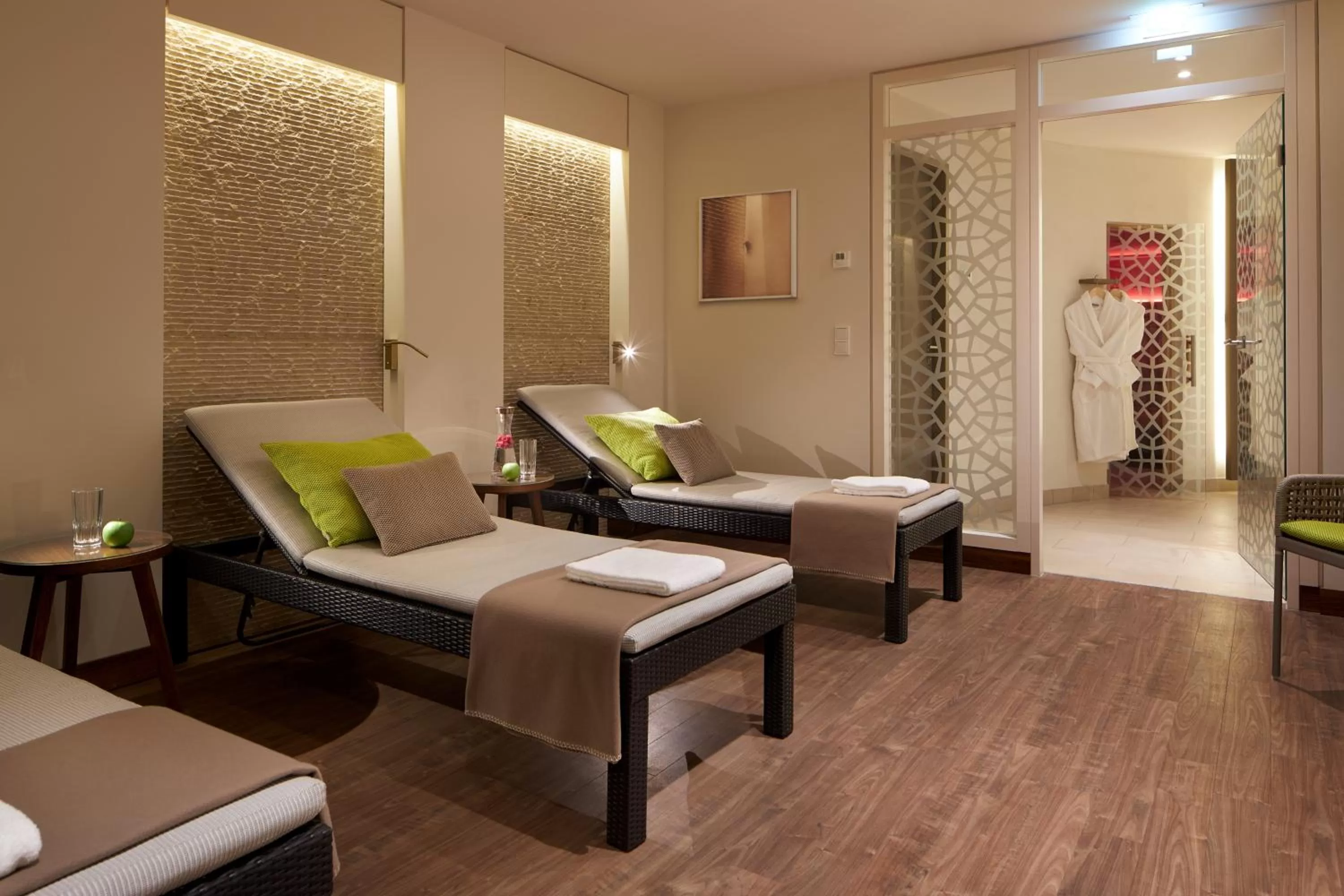 Sauna, Bed in Classik Hotel Alexander Plaza