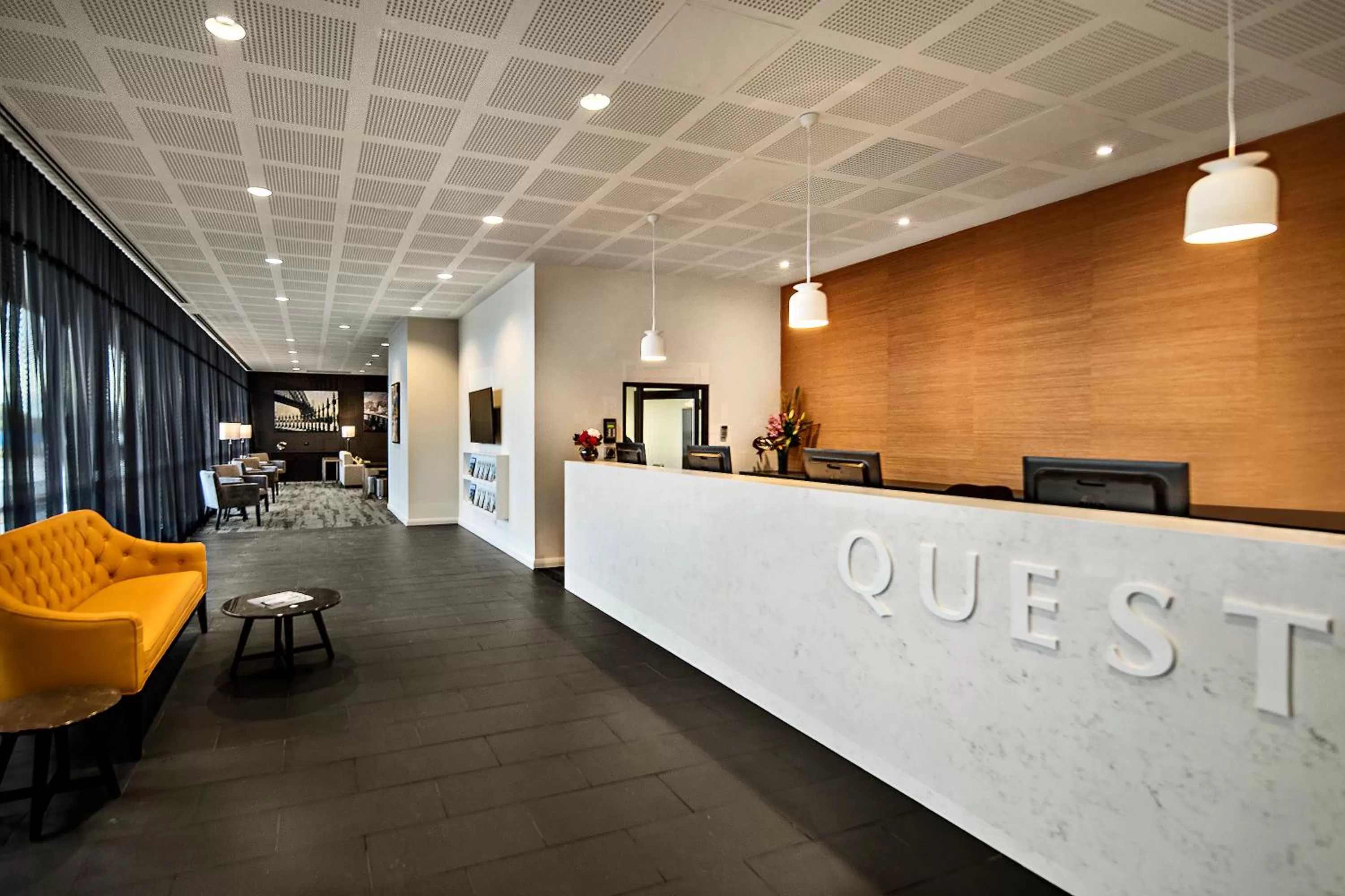 Lobby or reception in Quest Bella Vista
