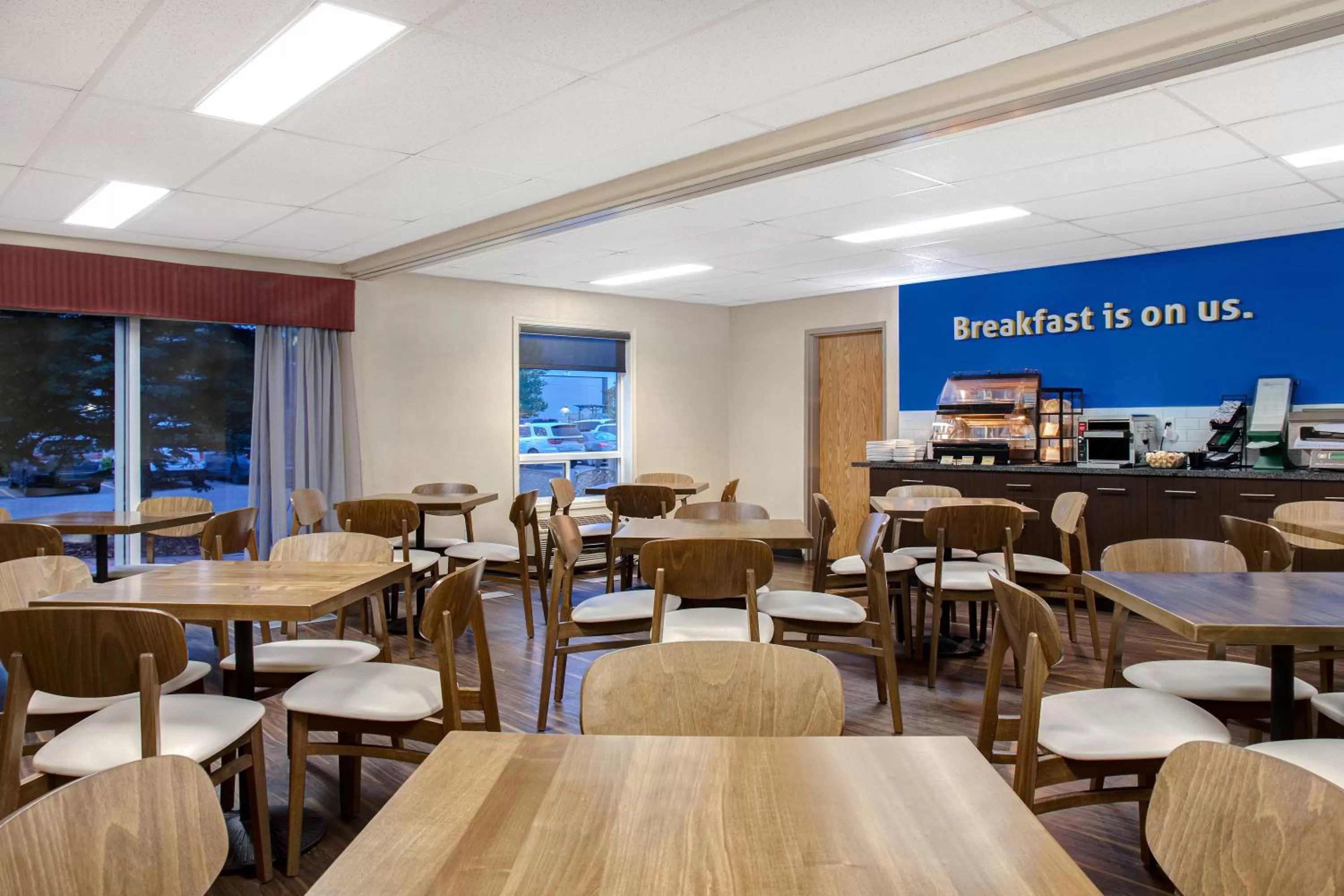 Breakfast in Days Inn by Wyndham Medicine Hat