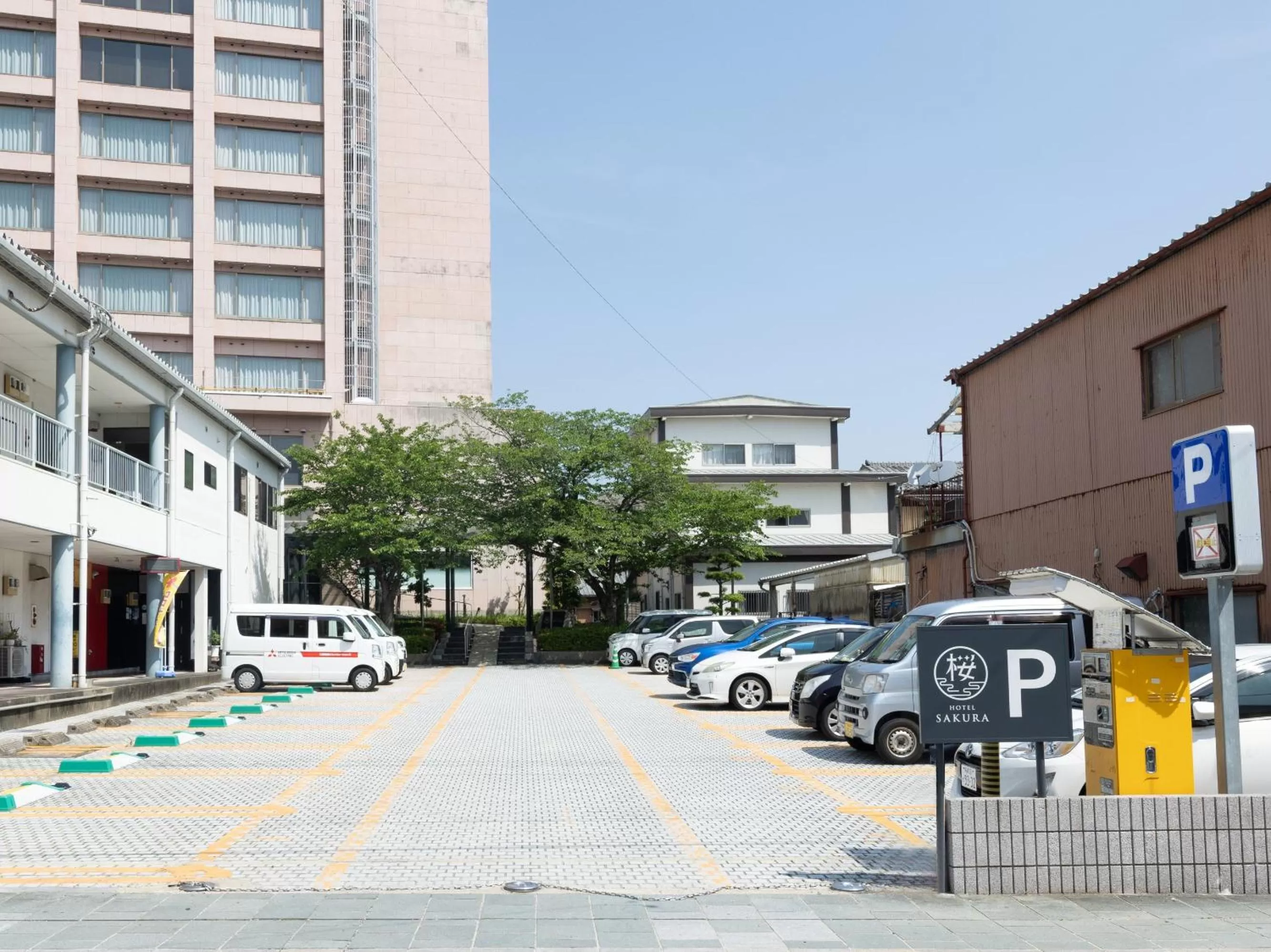 Parking in Hotel Sakura Ureshino