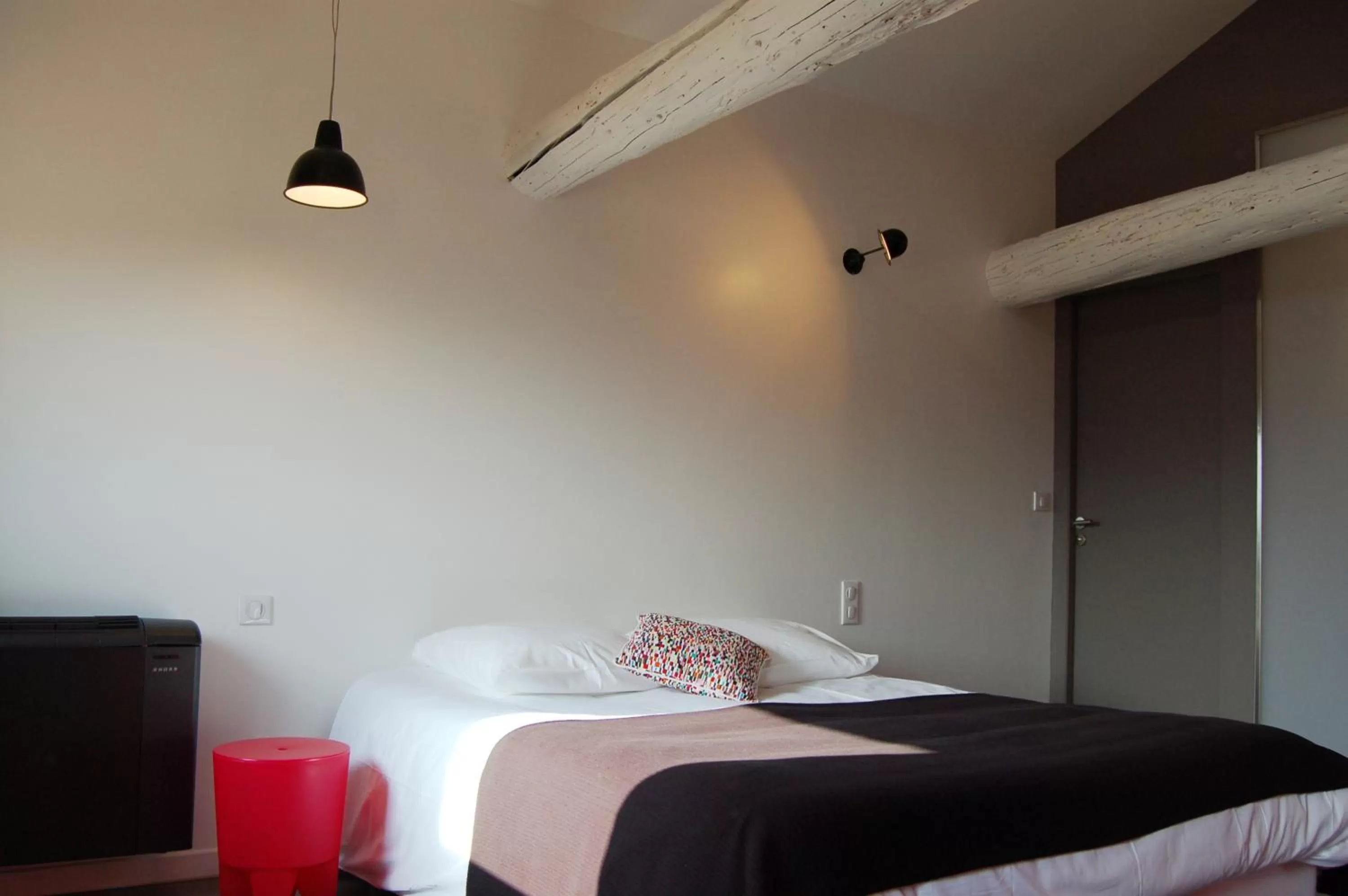 Bedroom, Bed in Le Jour et la Nuit, Maison d'hôtes