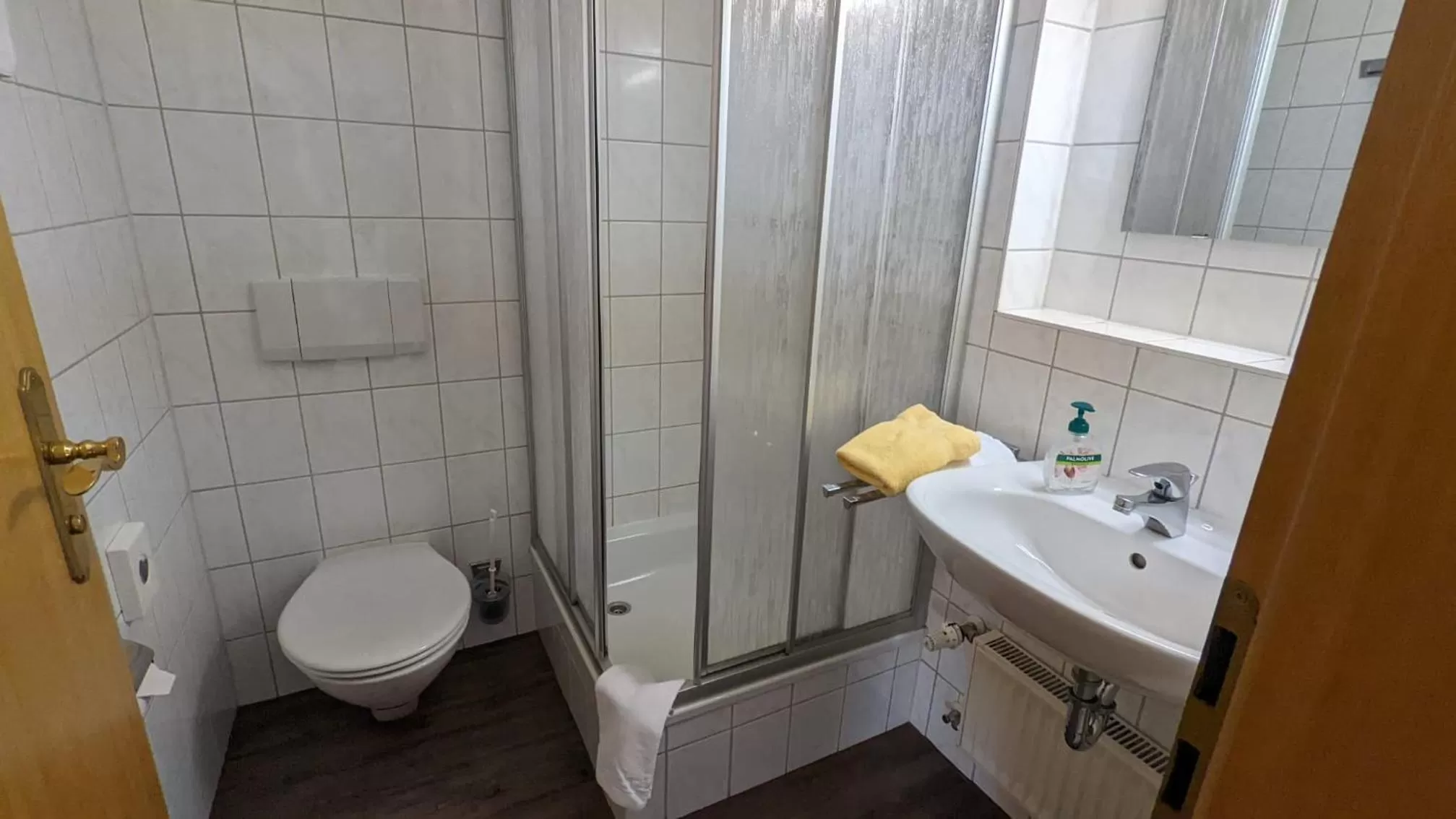 Bathroom in Hotel Heilbrunnen