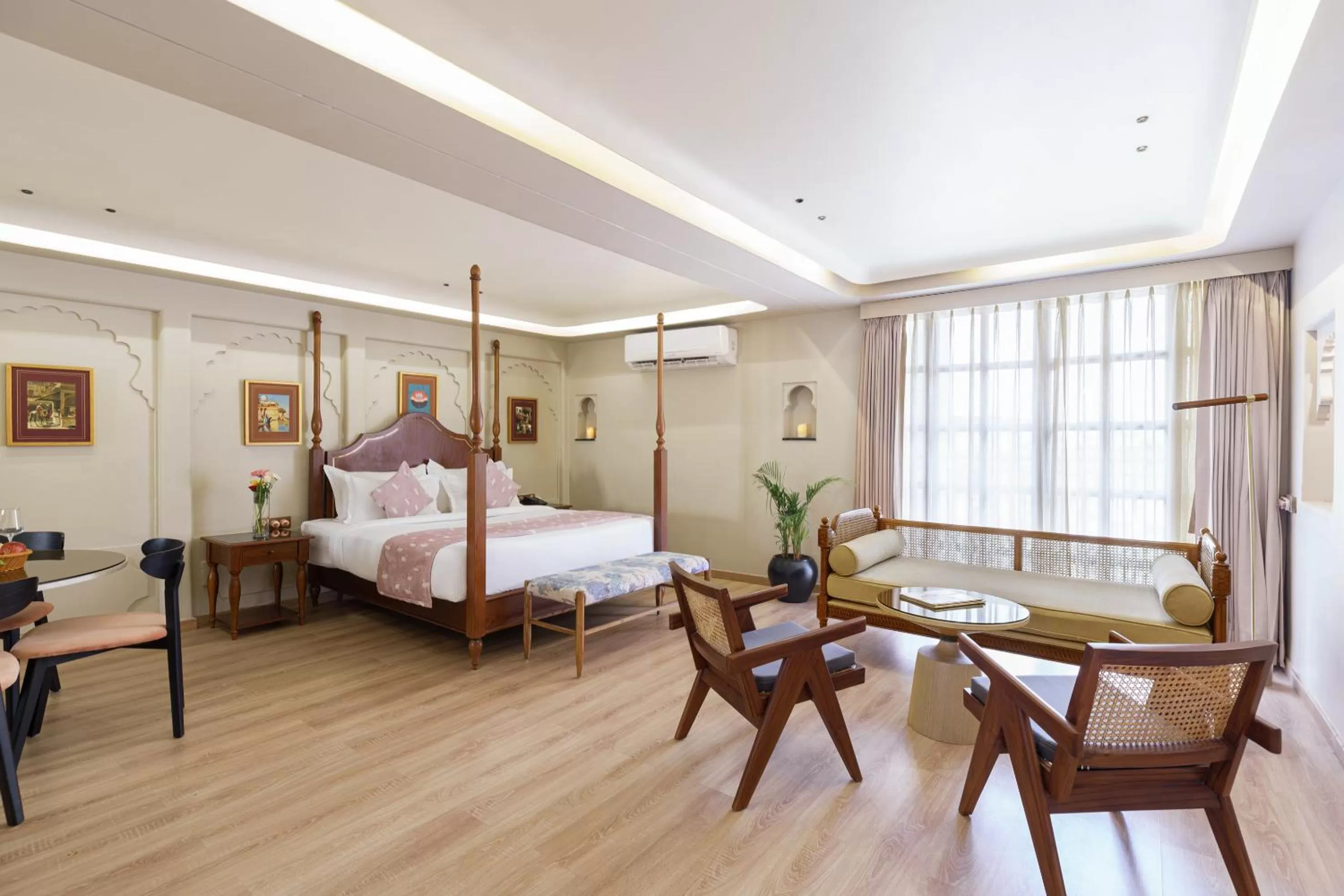 Bed in The Red Pier - My Downtown Hotels