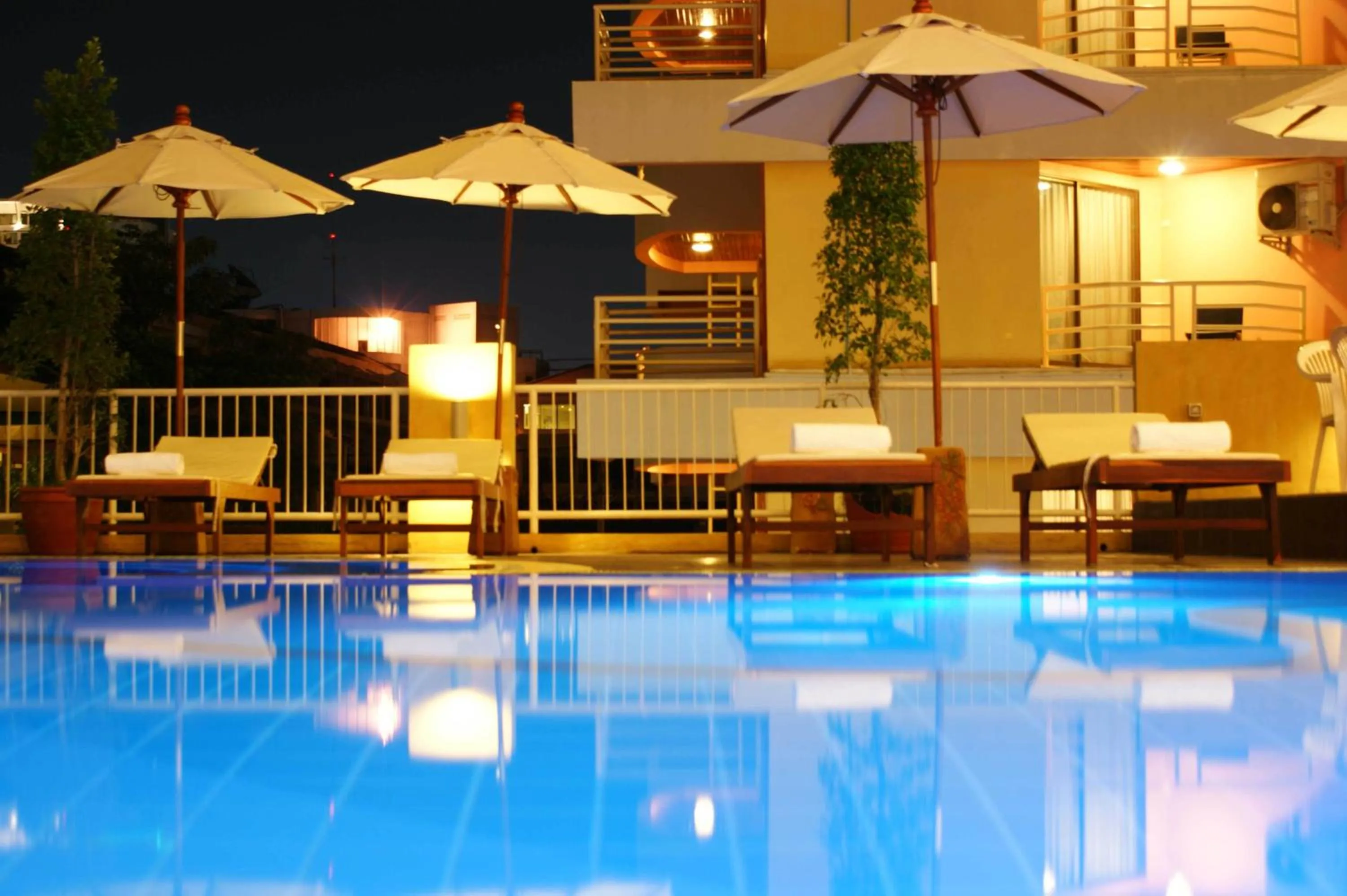 Swimming pool in Best Bella Pattaya