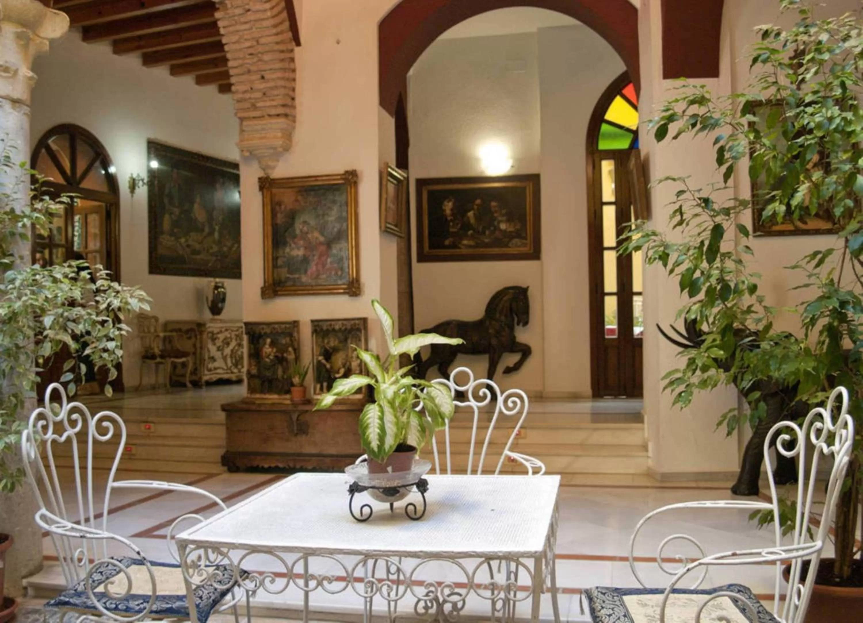 Restaurant/places to eat in Hotel Casa Museo de la Mezquita