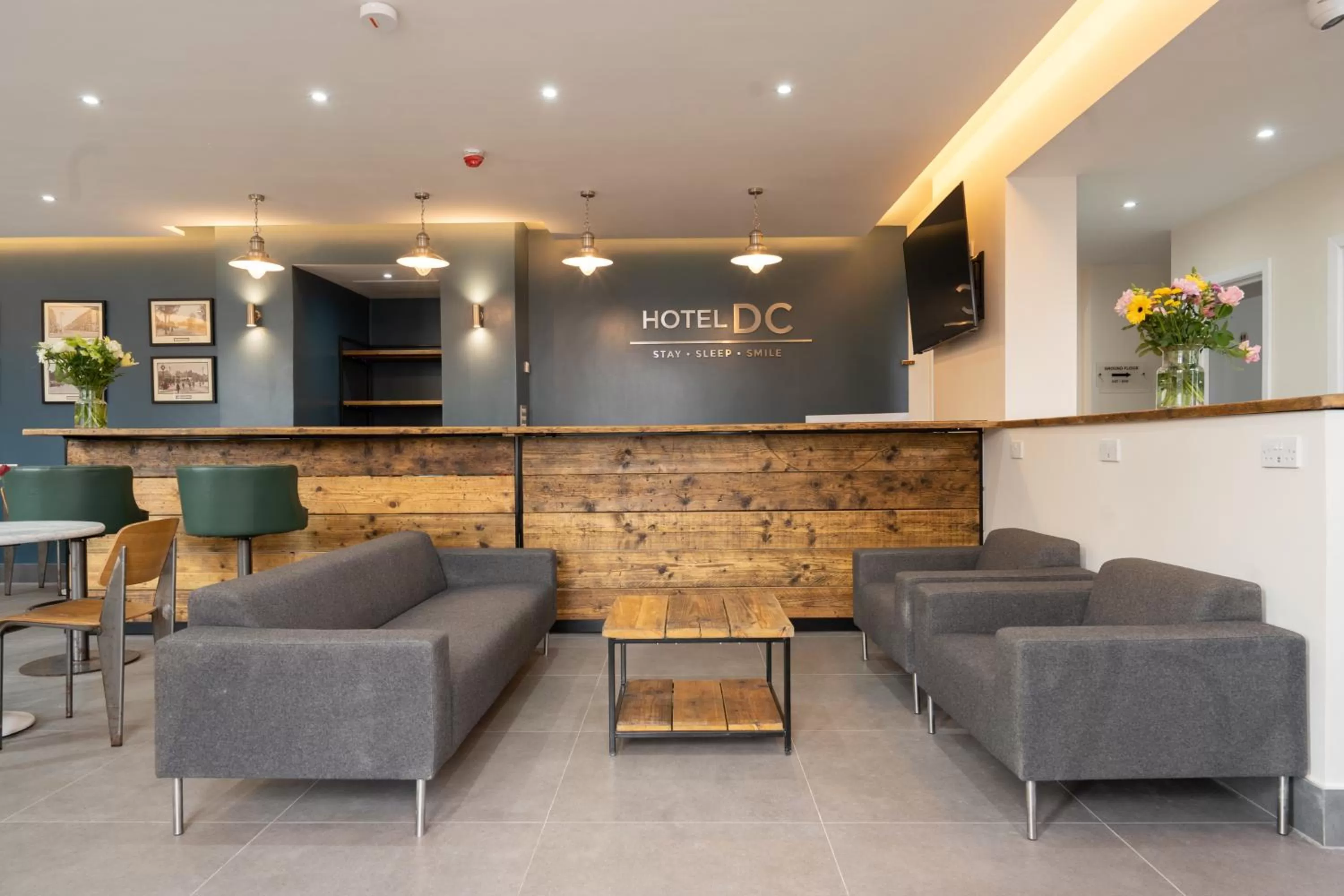 Seating area in Hotel DC, Stratford