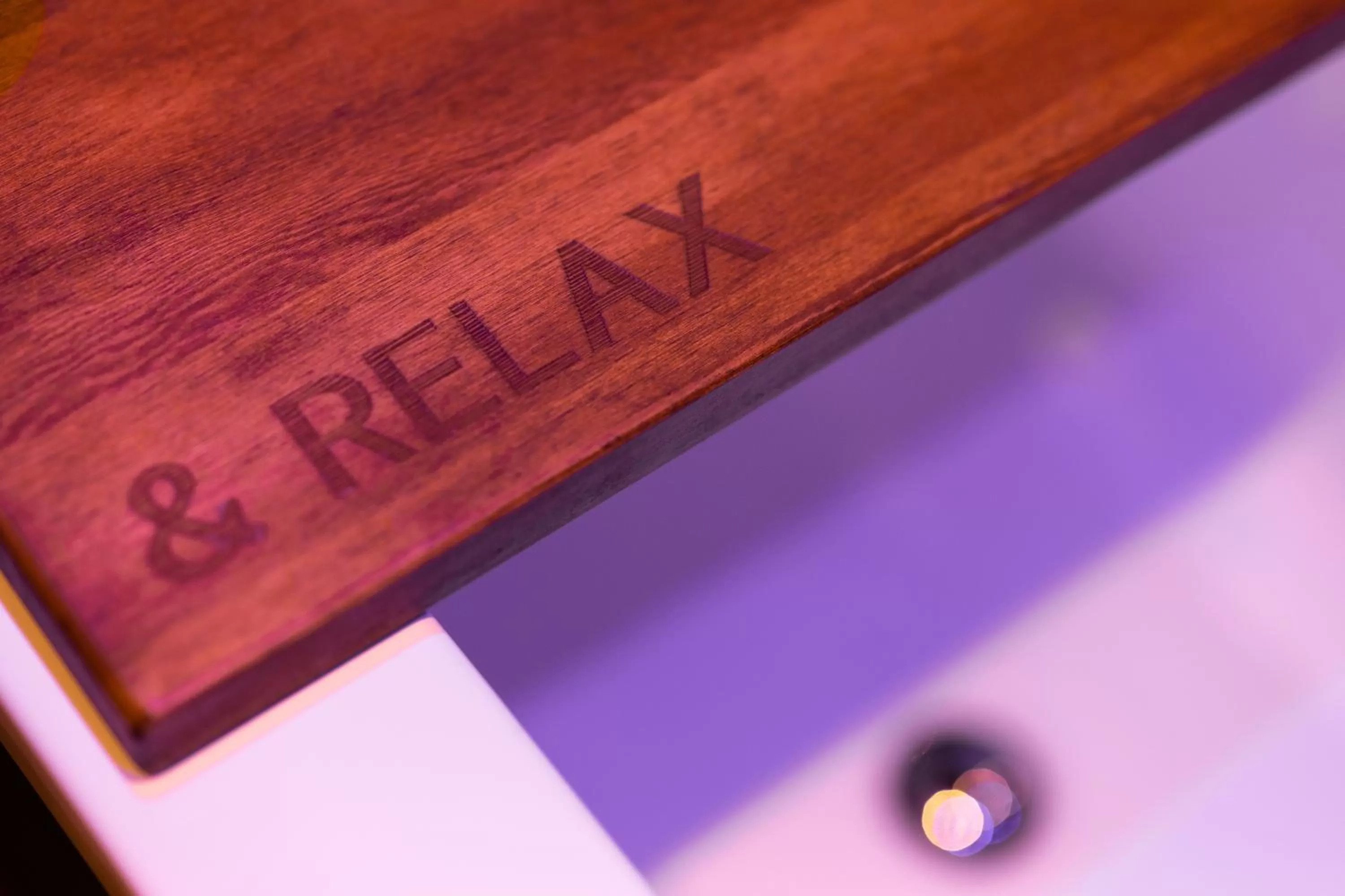 Text overlay in Marine Lodge