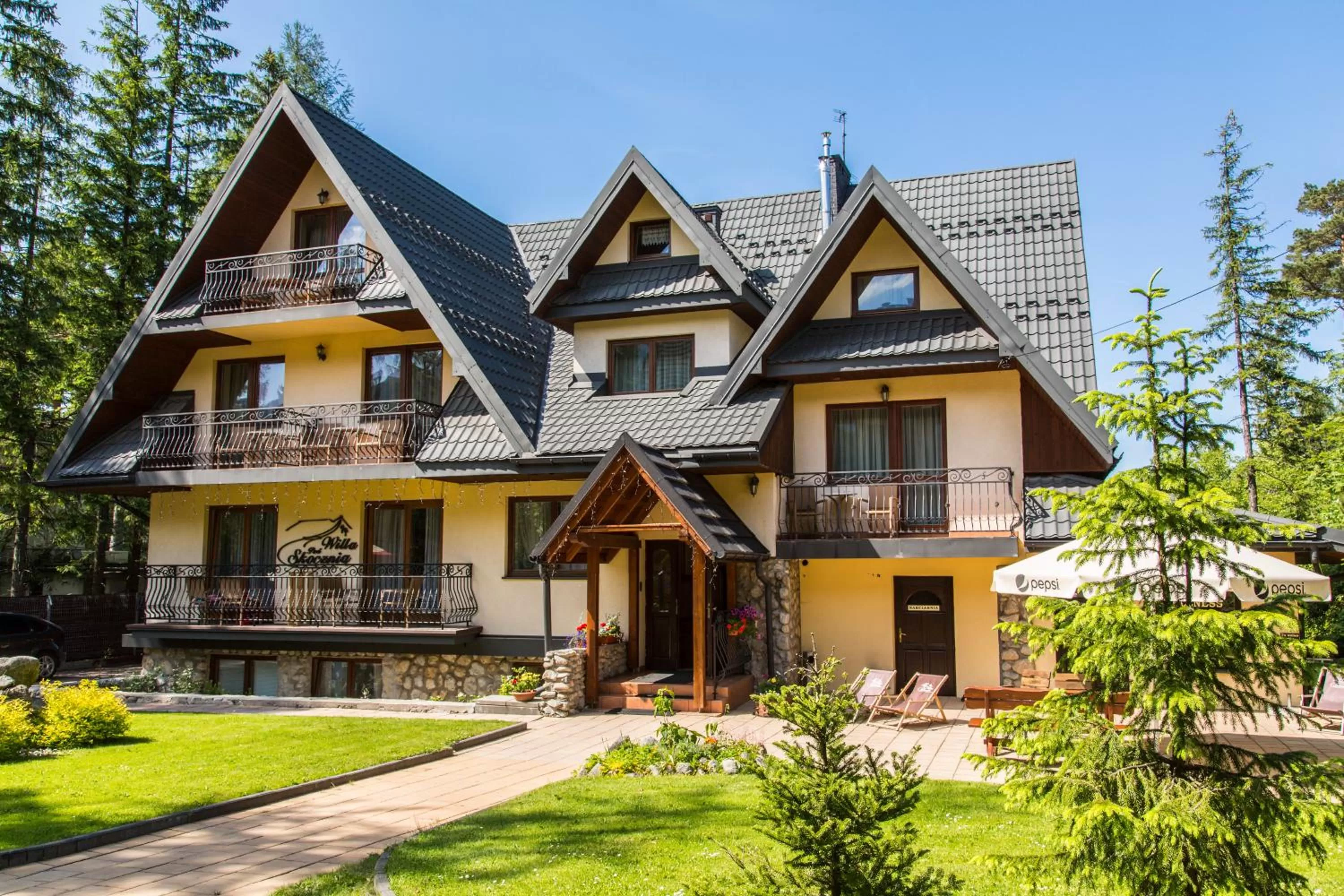 Spring in Hotel Willa Pod Skocznią