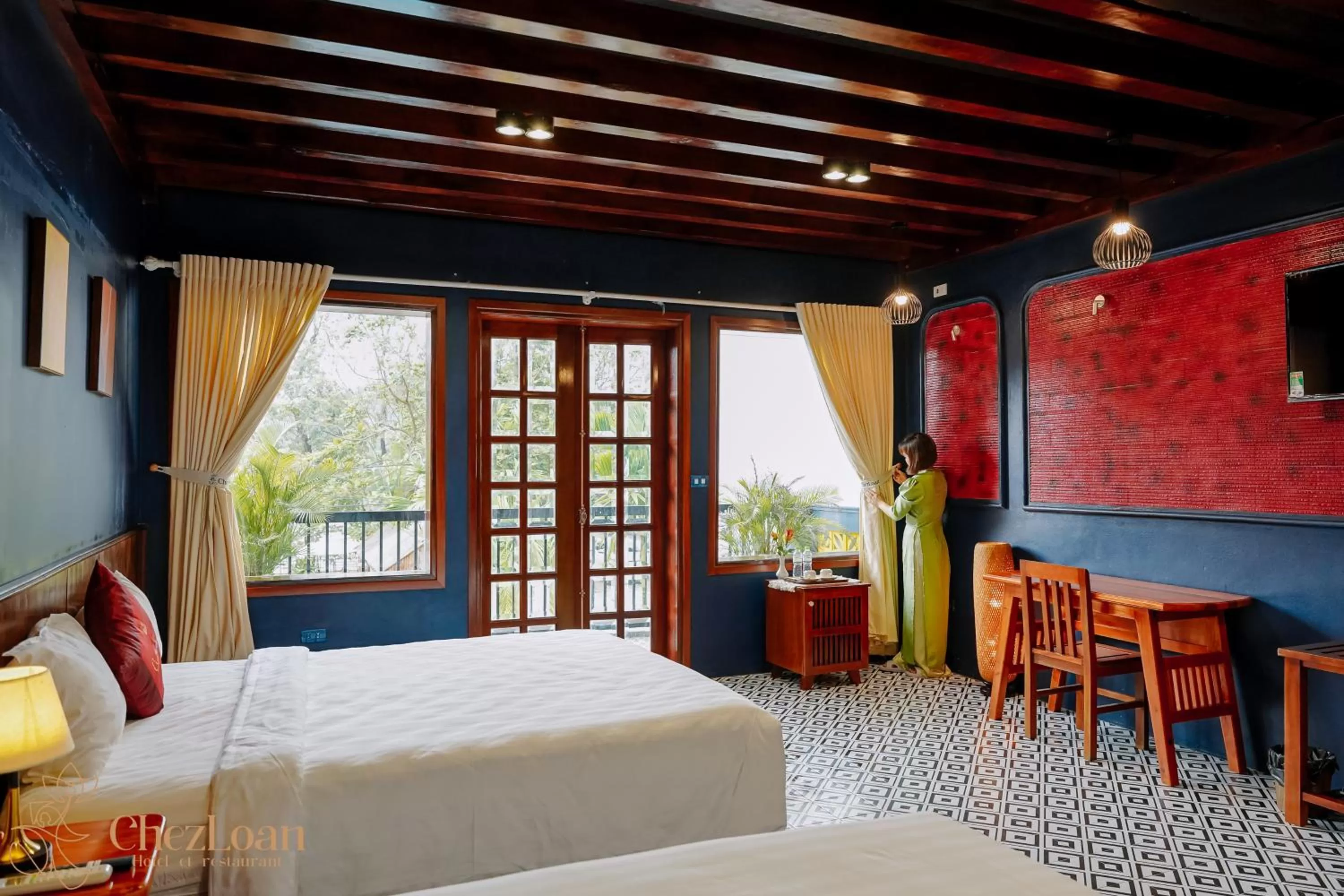 Bed in Chez Loan Hotel