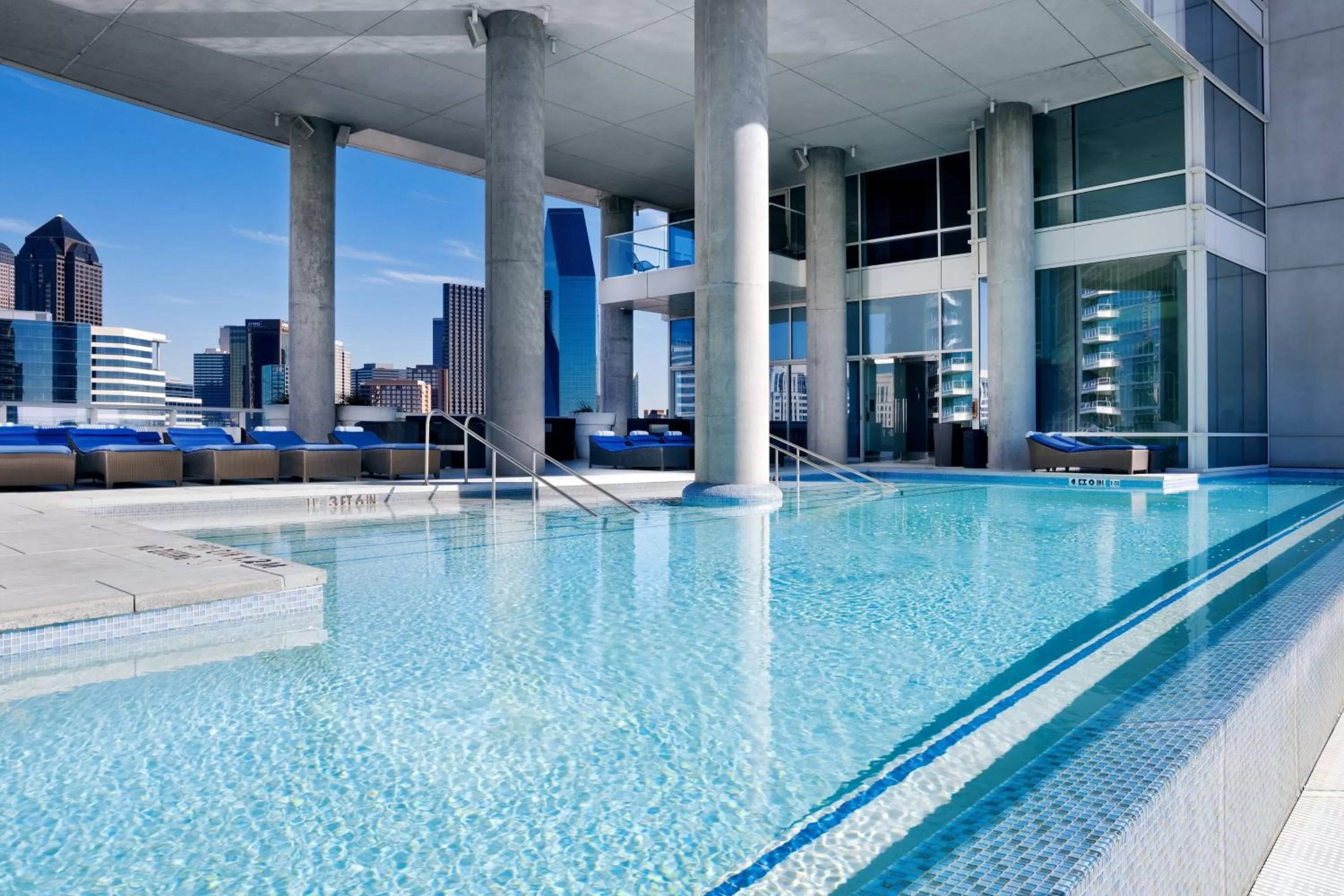 Swimming pool in W Dallas