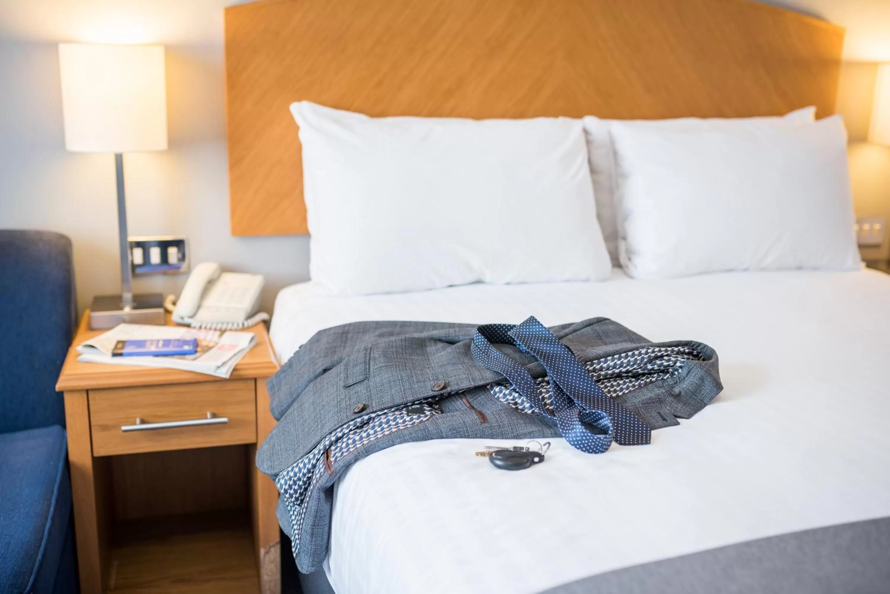 Photo of the whole room, Bed in Holiday Inn Manchester West by IHG