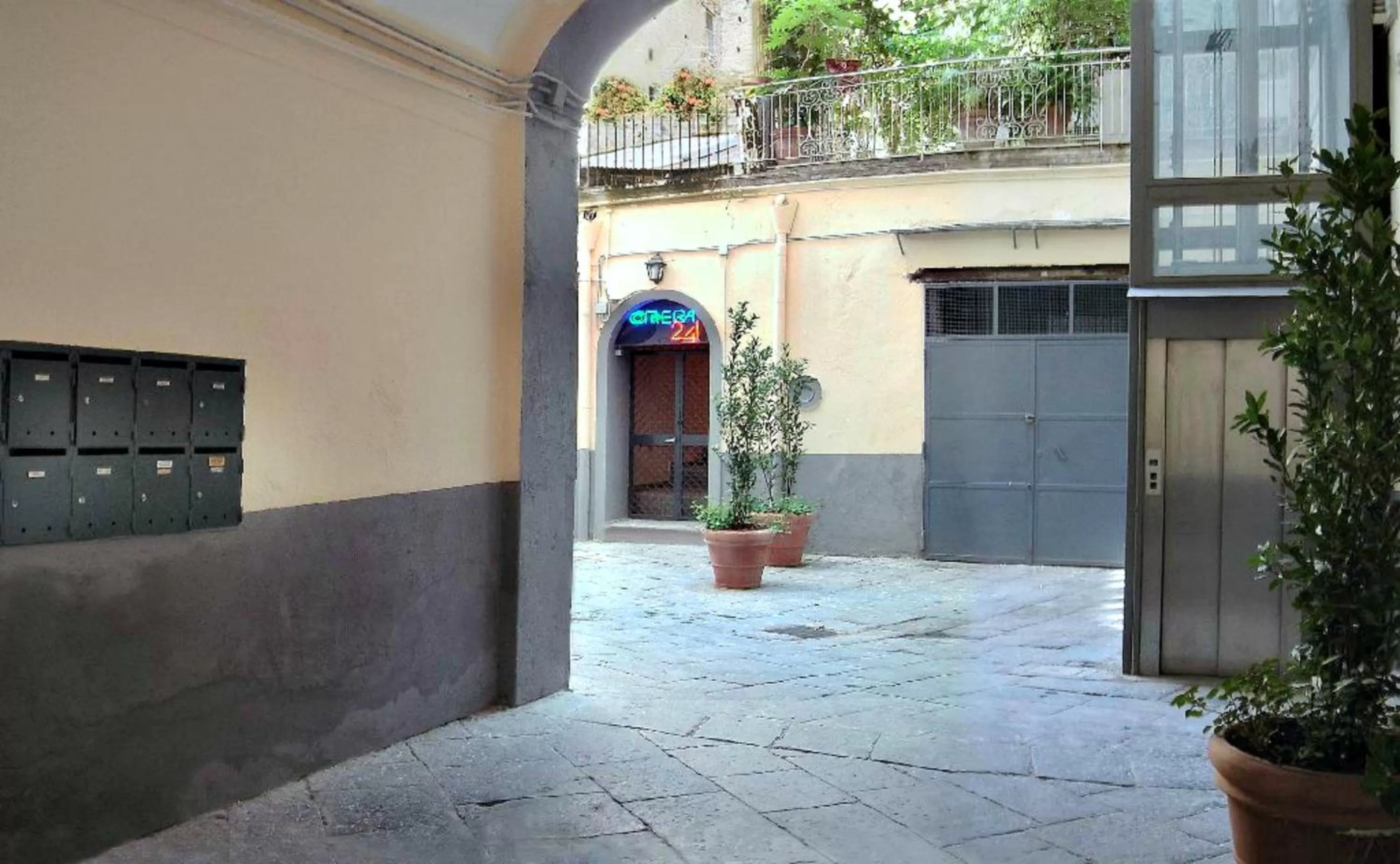 Day in Correra 241 Lifestyle Hotel