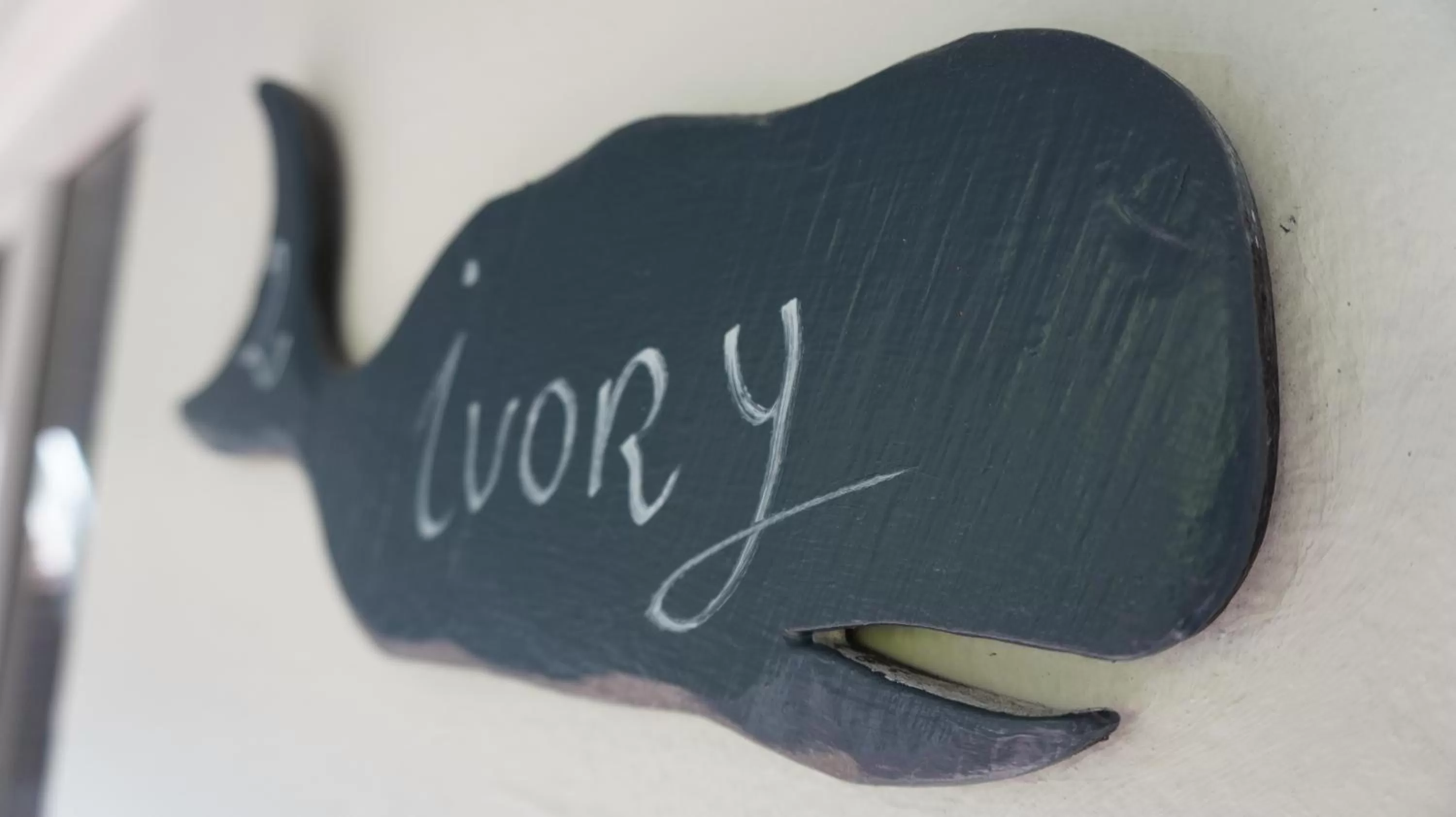 Logo/Certificate/Sign in 4145 By The Sea Inn & Suites