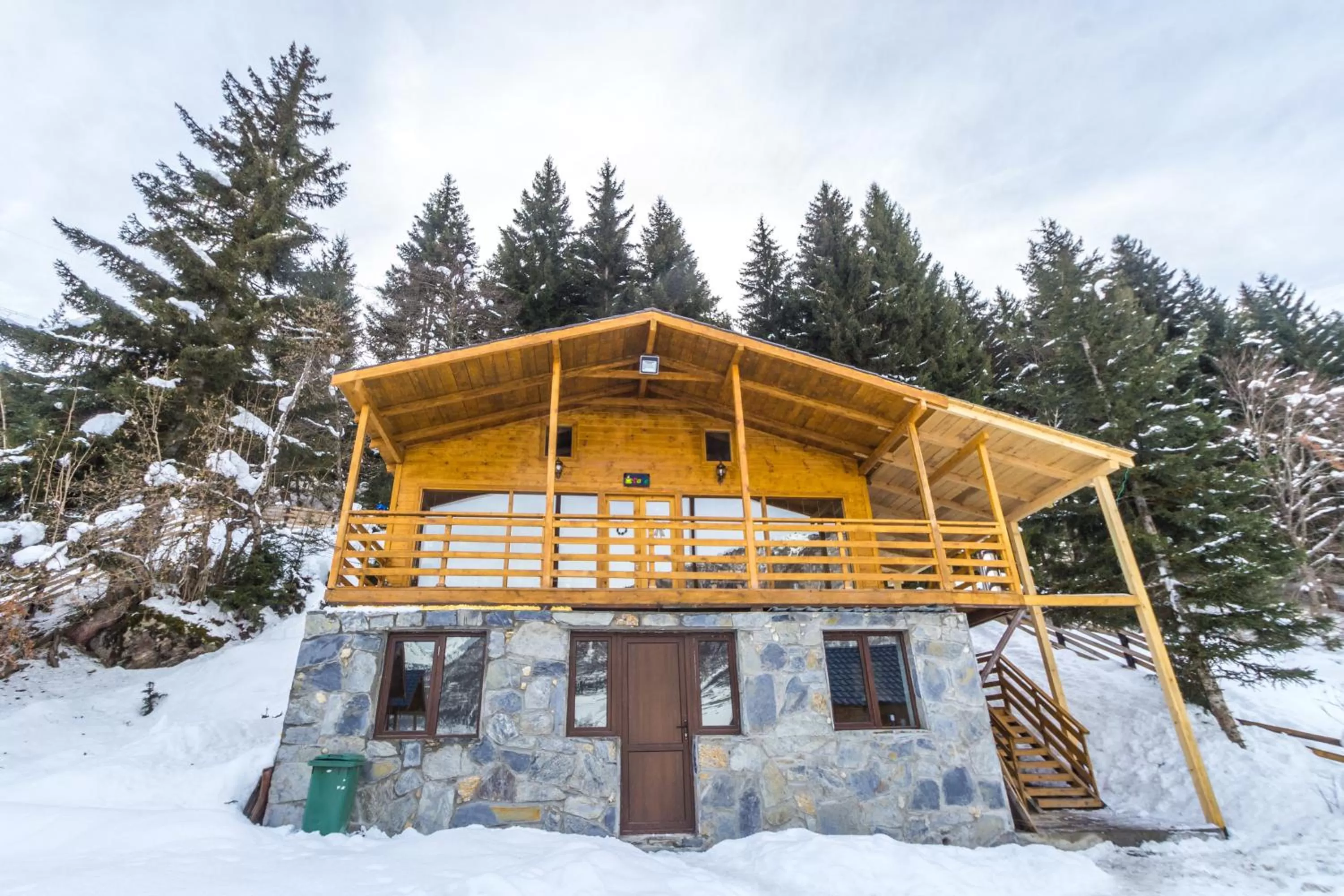 Property building in Mountain Cabins