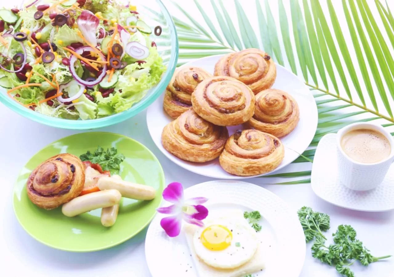 Breakfast in Grand Metropark Villa Resort Sanya Yalong Bay