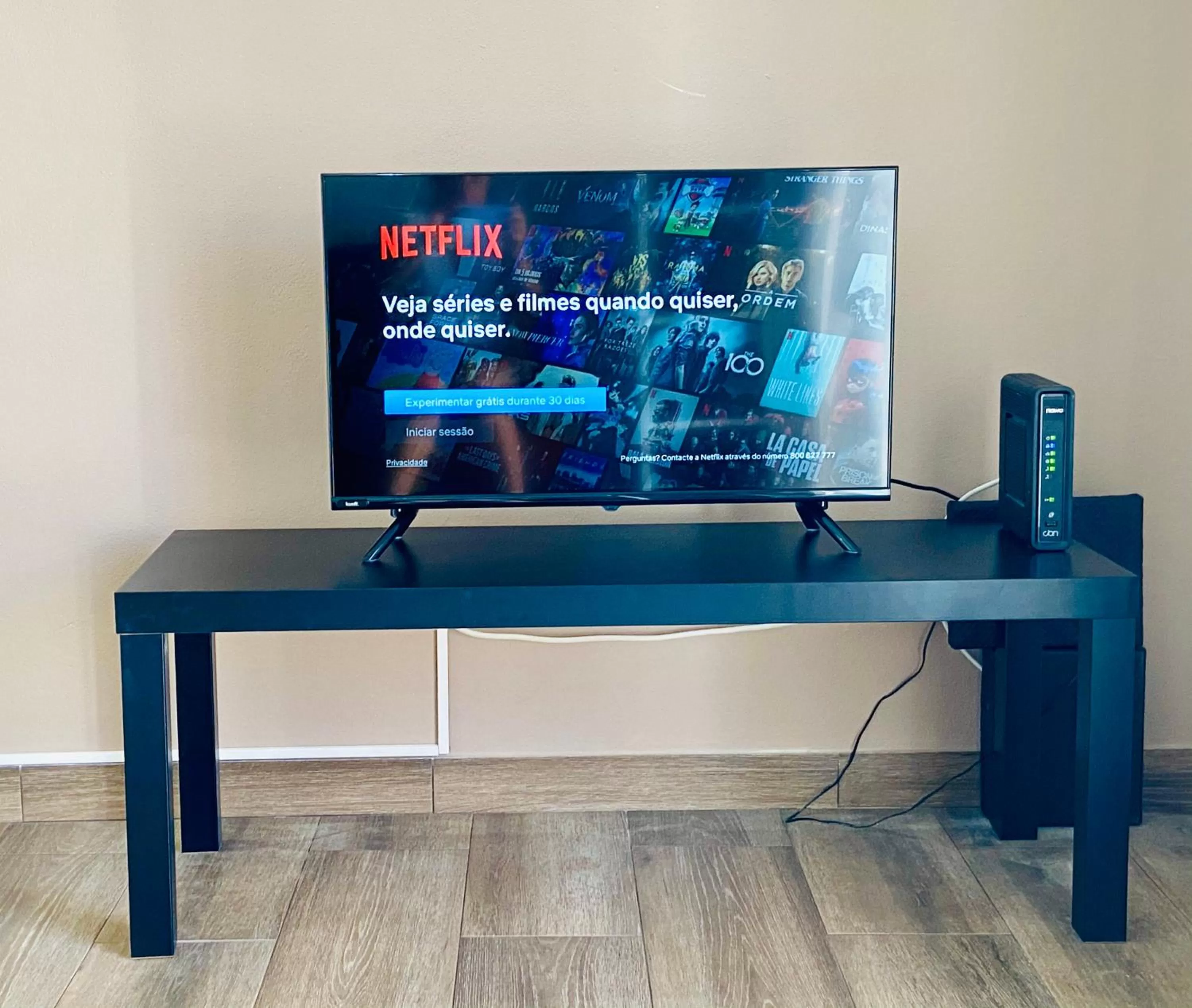 TV and multimedia in Stay on Top Old Town