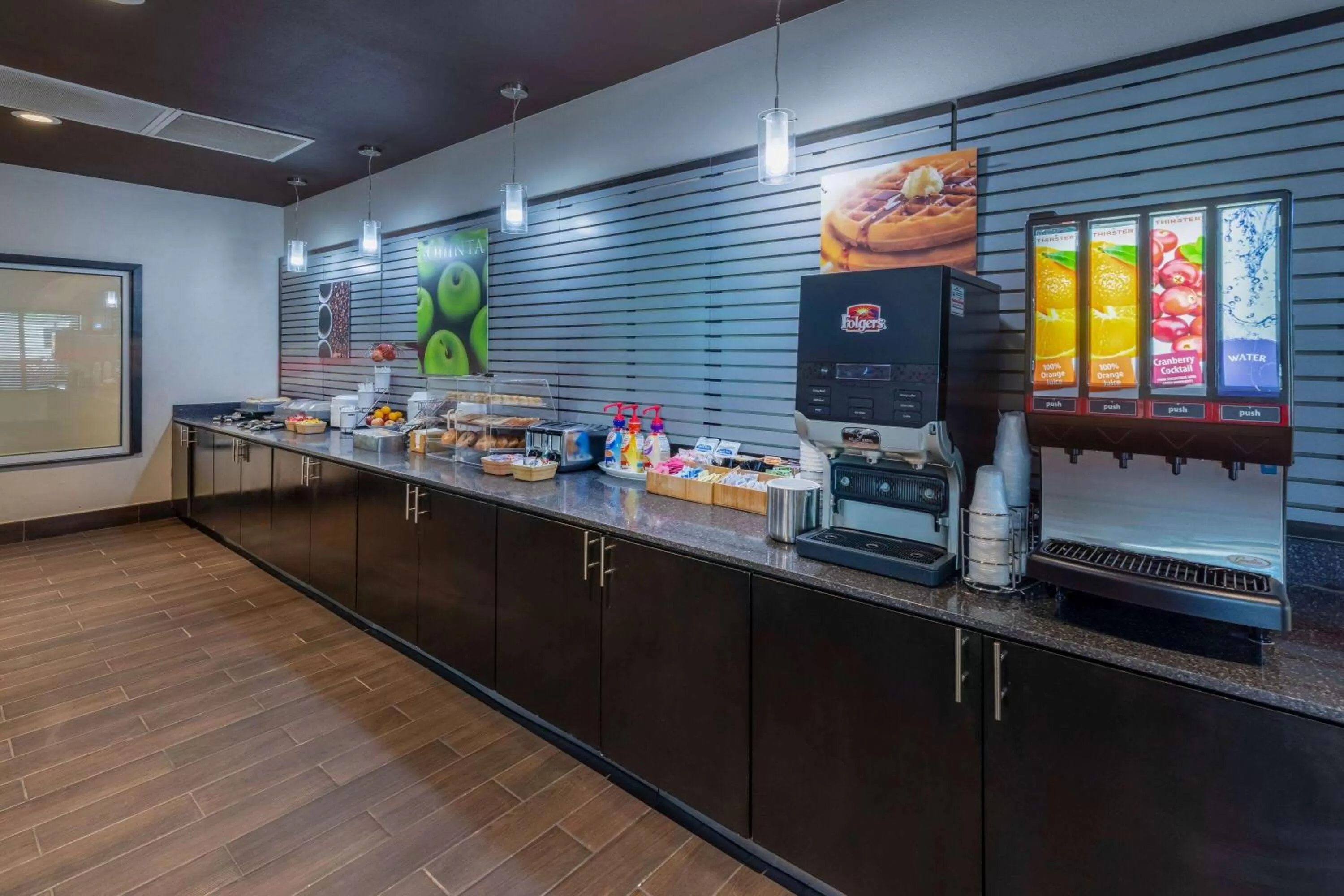 Breakfast in La Quinta by Wyndham Wichita Falls - MSU Area