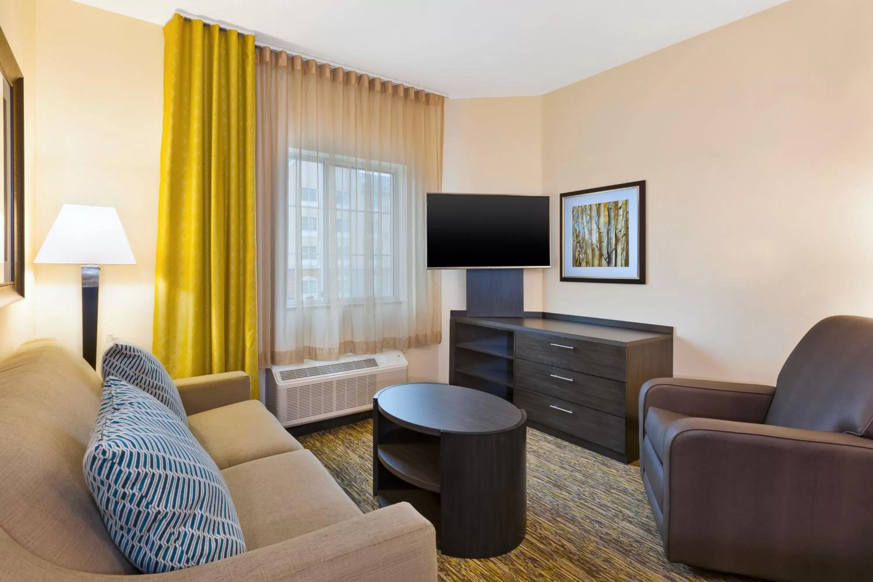 Photo of the whole room in Candlewood Suites Washington North by IHG