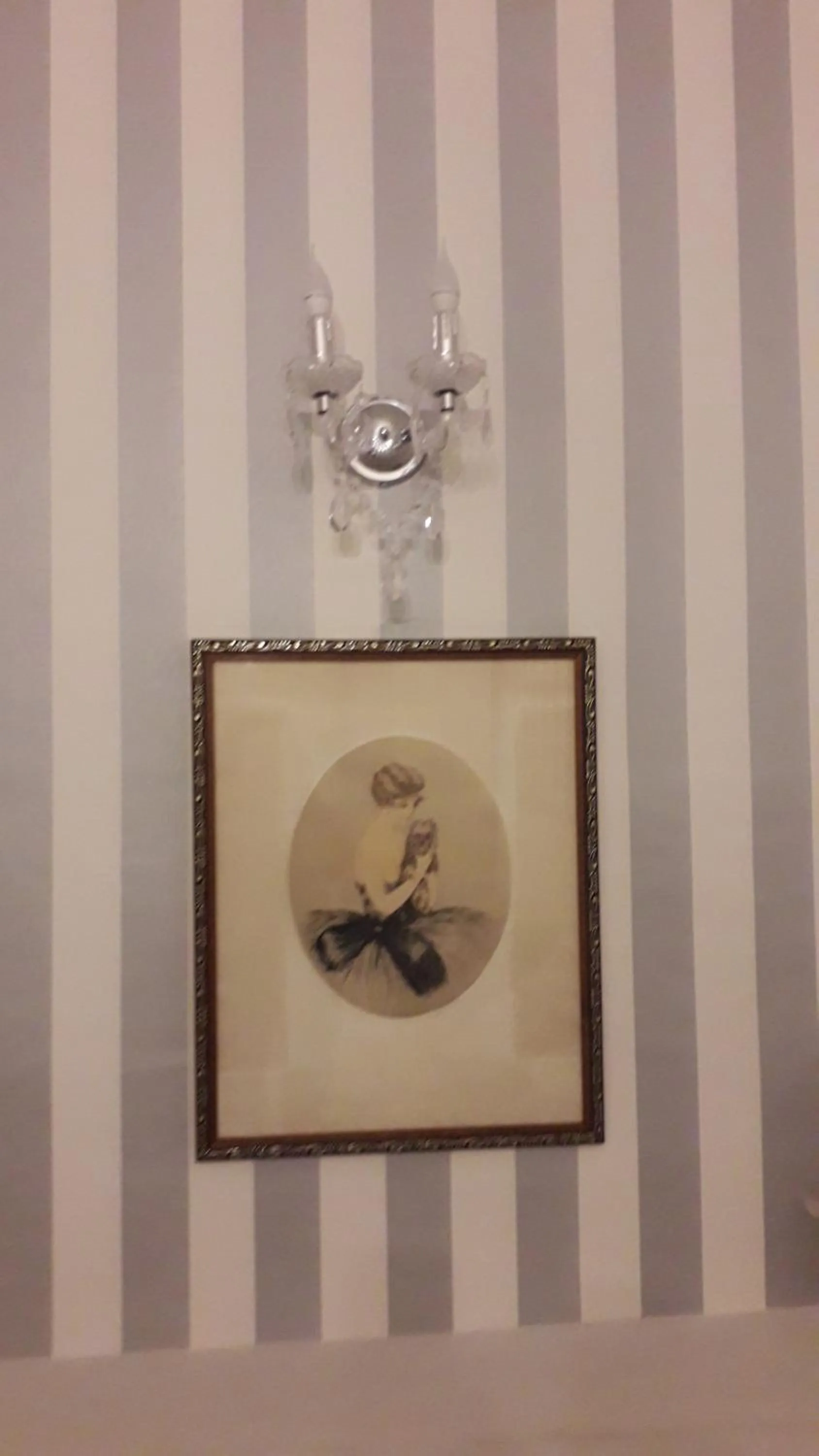 Decorative detail in B&B Dei Decumani