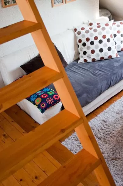 Living room, Bed in B&B Lodging At 8