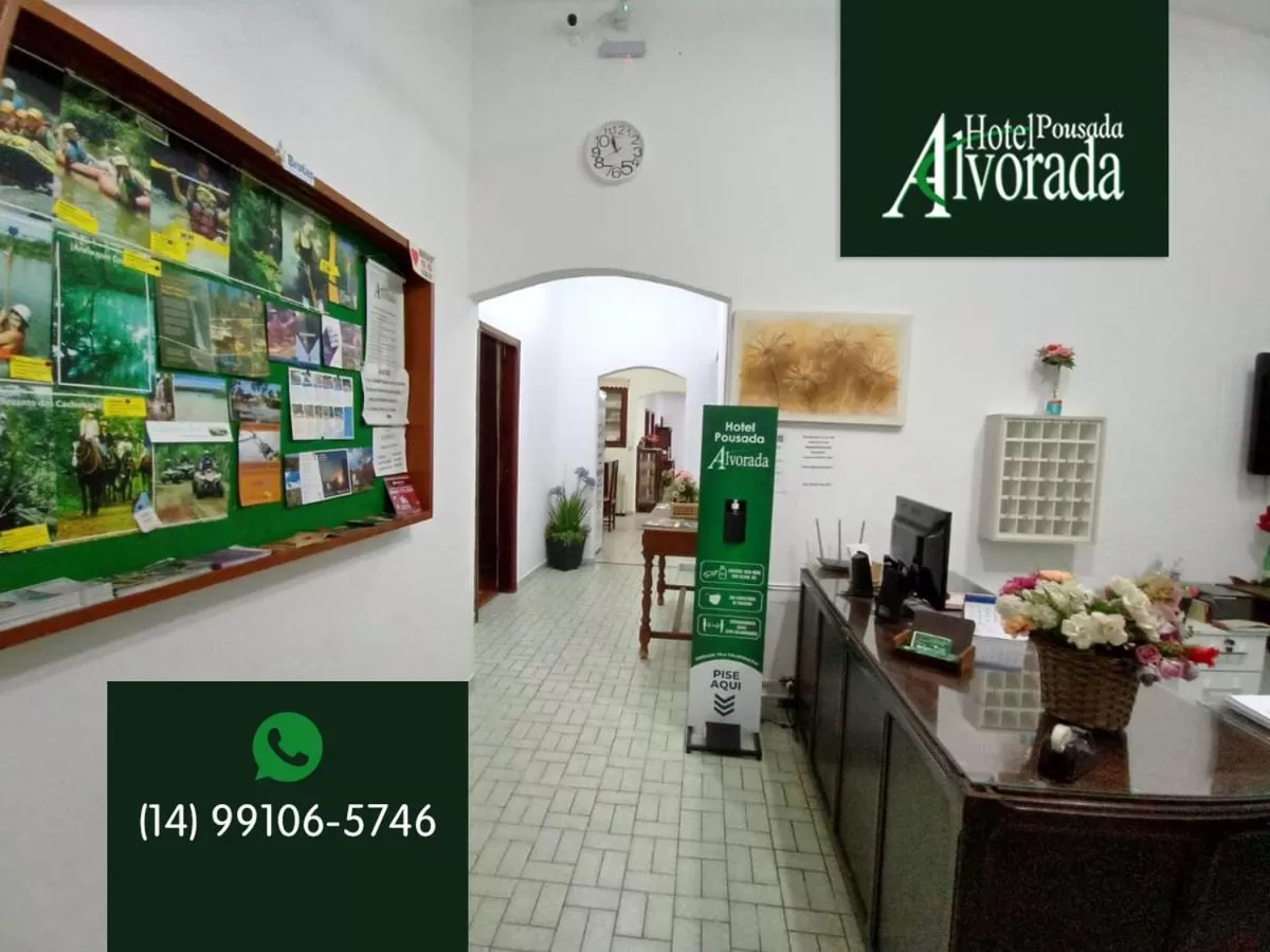 Lobby or reception in Pousada Alvorada Brotas - e agendamento das atividades turísticas