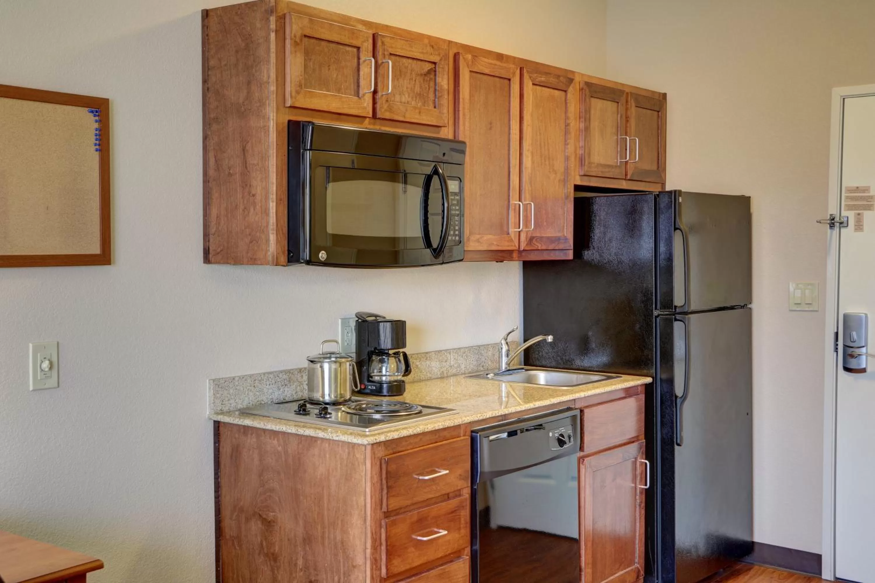 Photo of the whole room in Candlewood Suites Texarkana by IHG