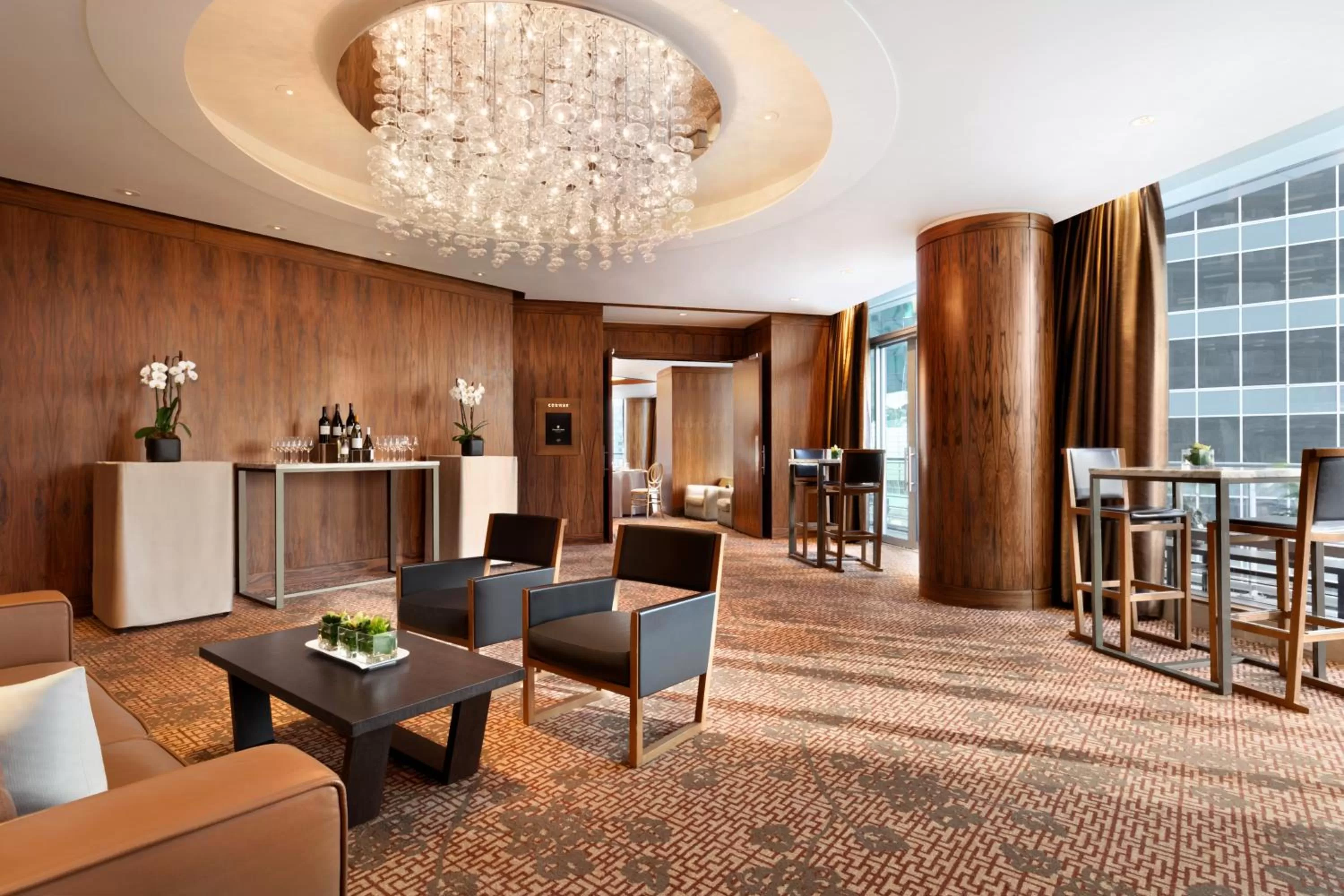 Banquet/Function facilities in Shangri-La Vancouver