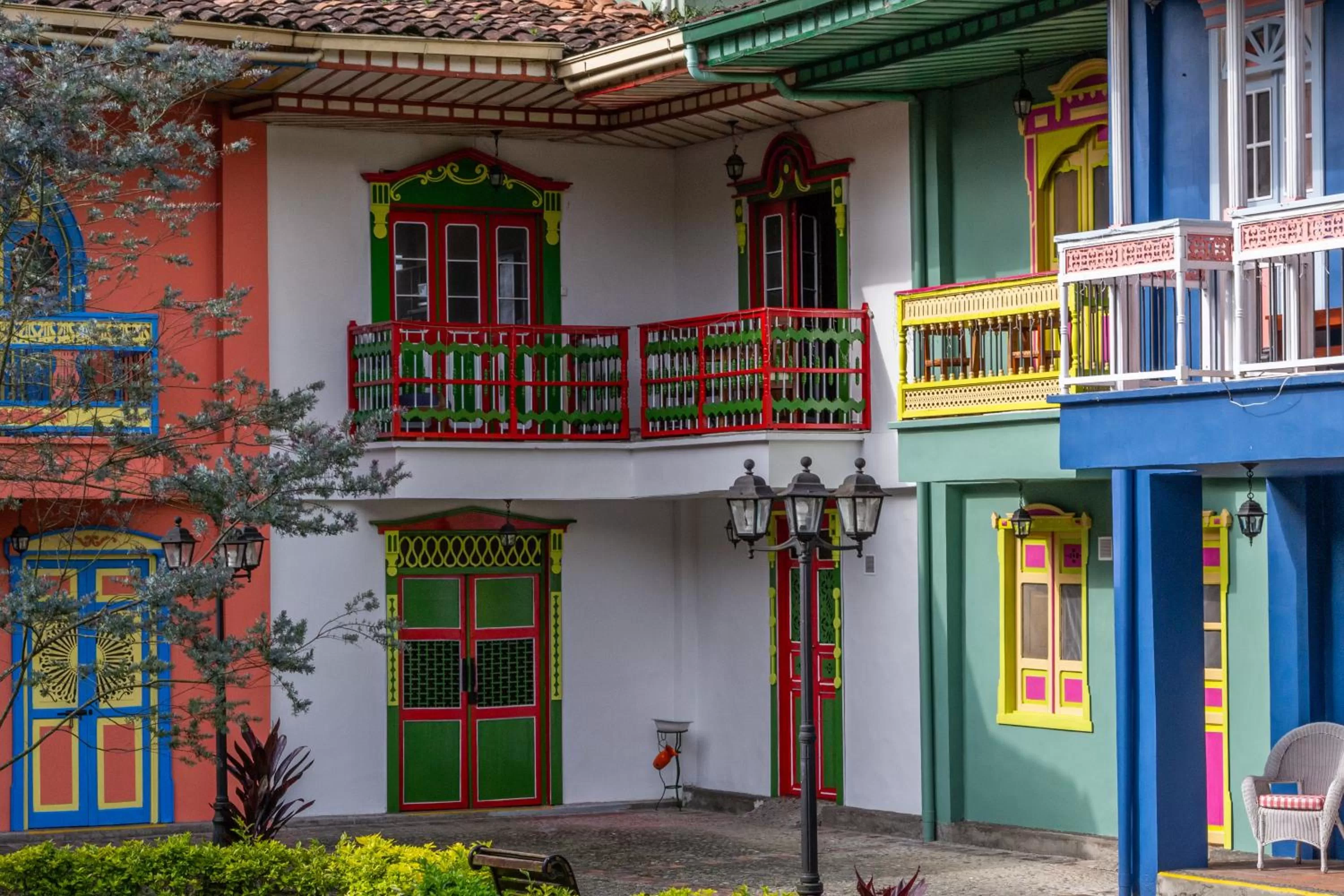 Garden view in El Edén Country hotel y Club Residencial