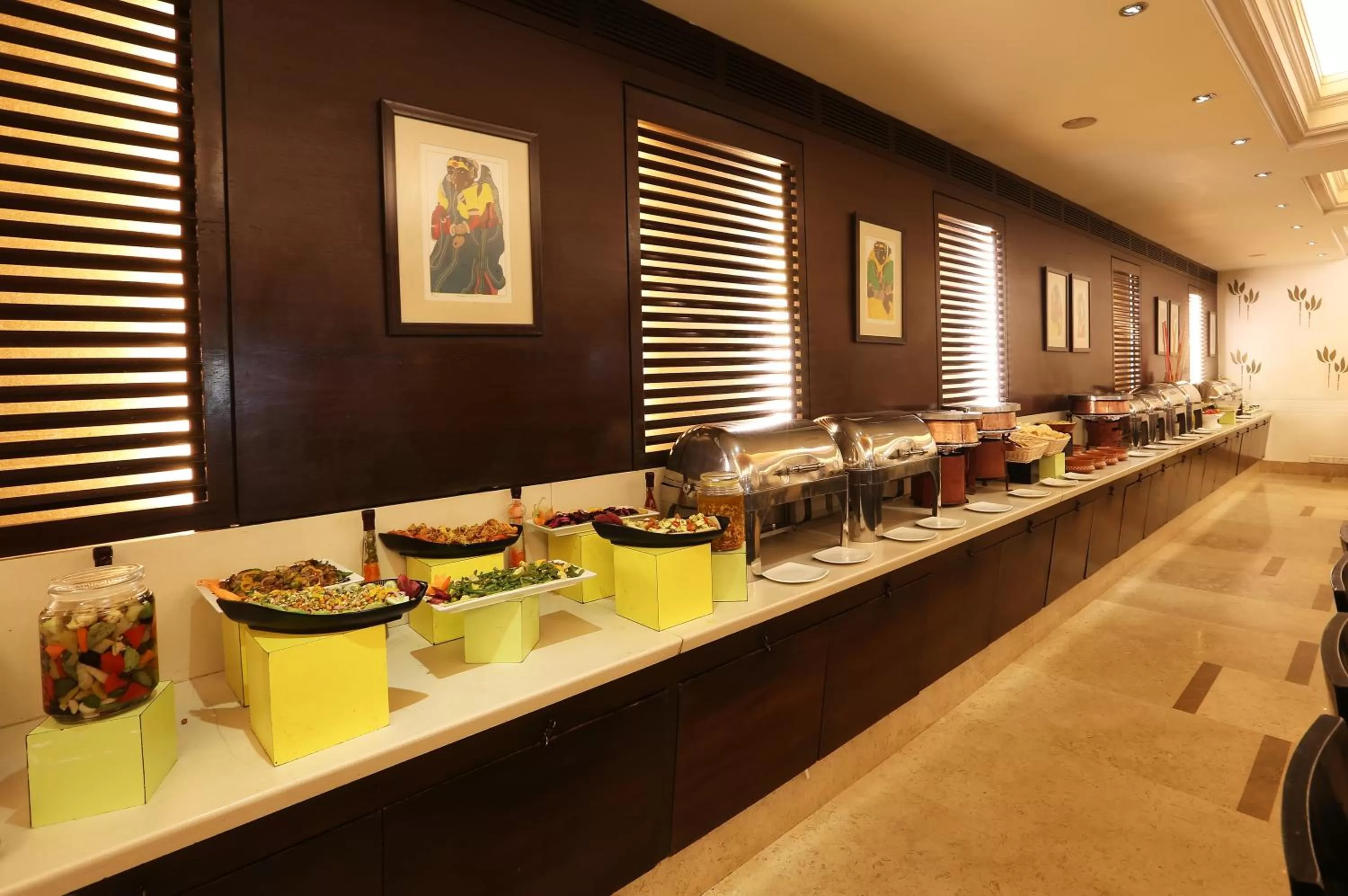 Restaurant/places to eat in Greenpark Hyderabad