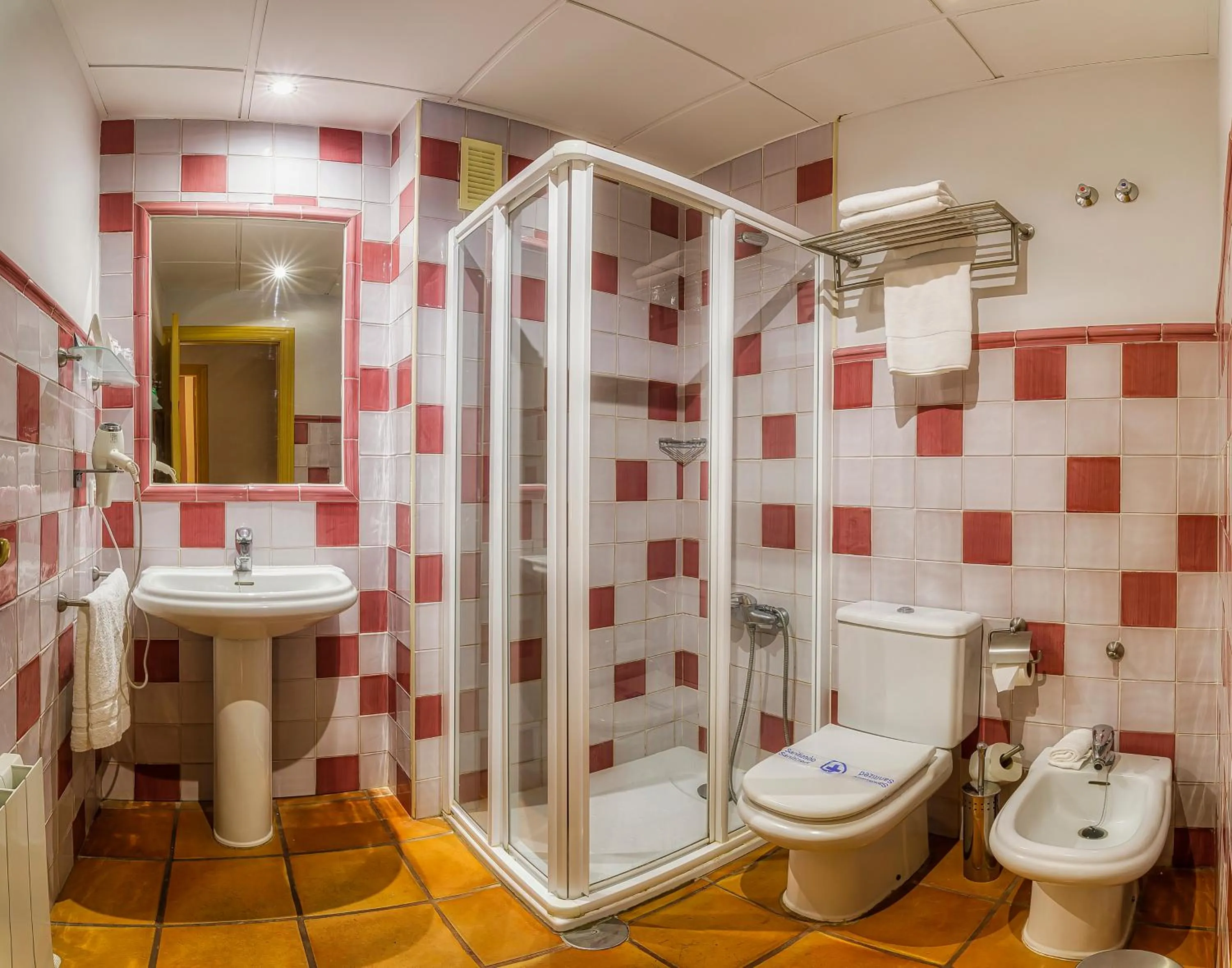 Bathroom in Jardines de La Santa