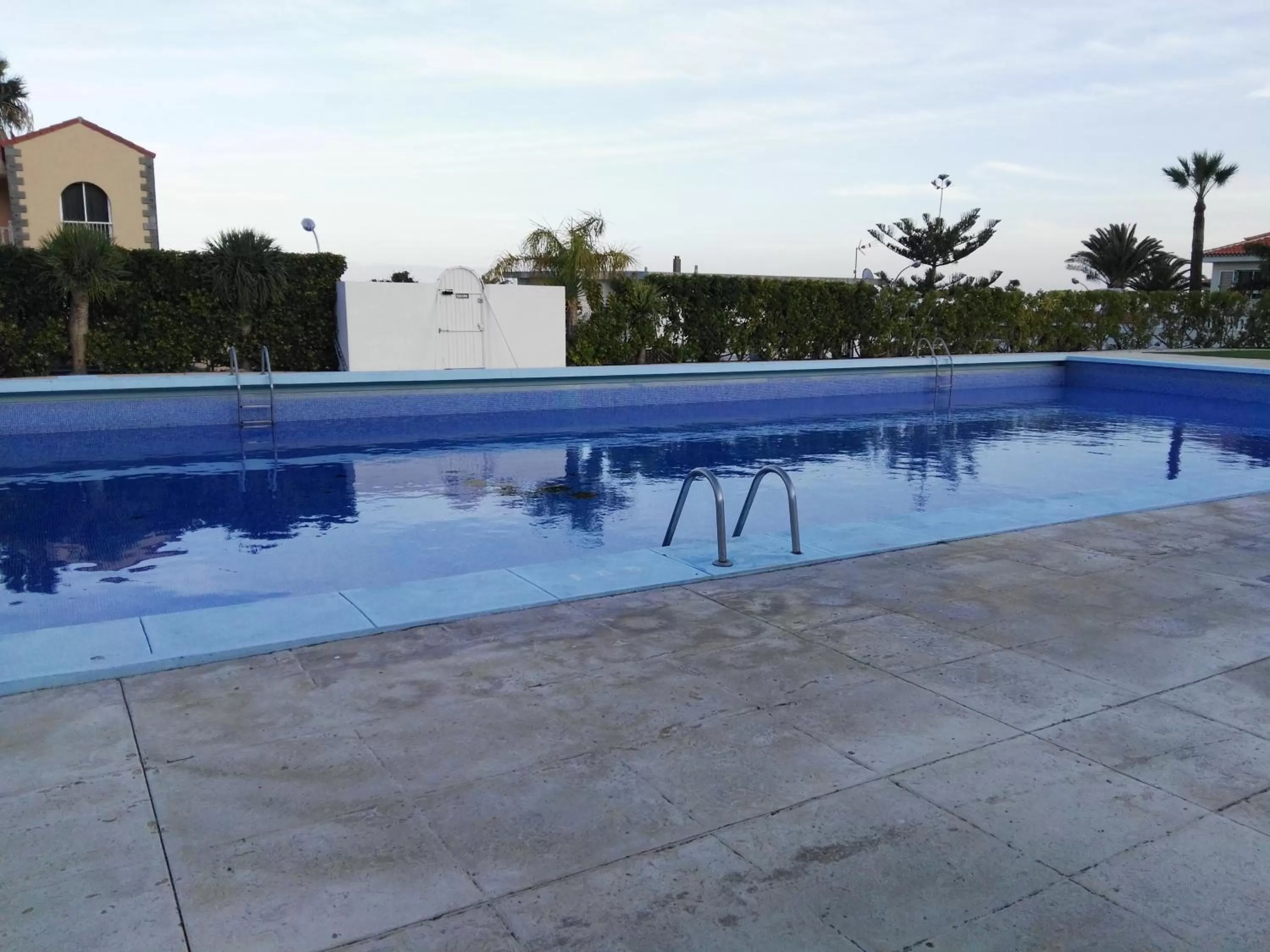 Swimming Pool in Donde Brilla el Sol