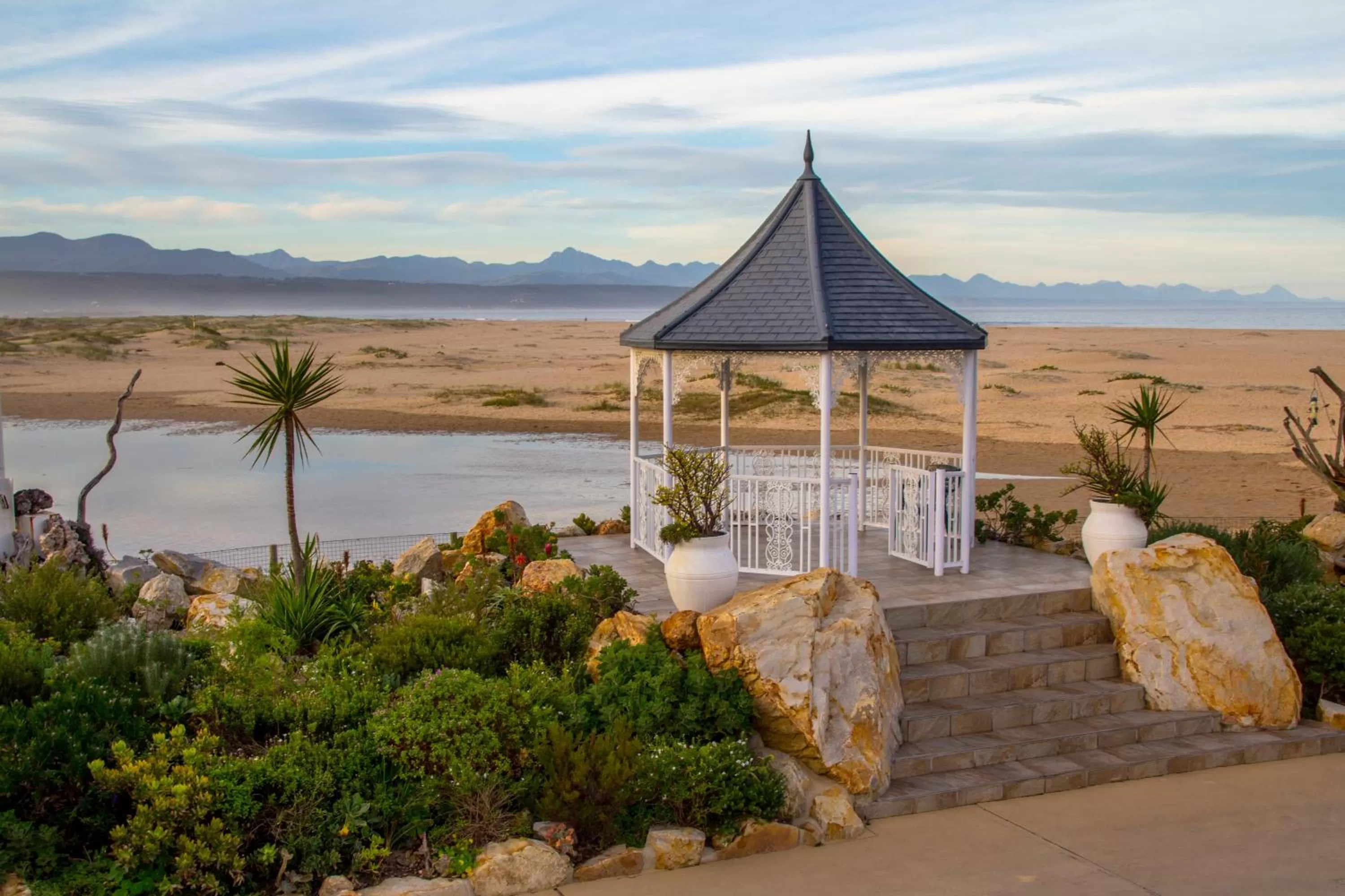 Other in Milkwood Manor on Sea