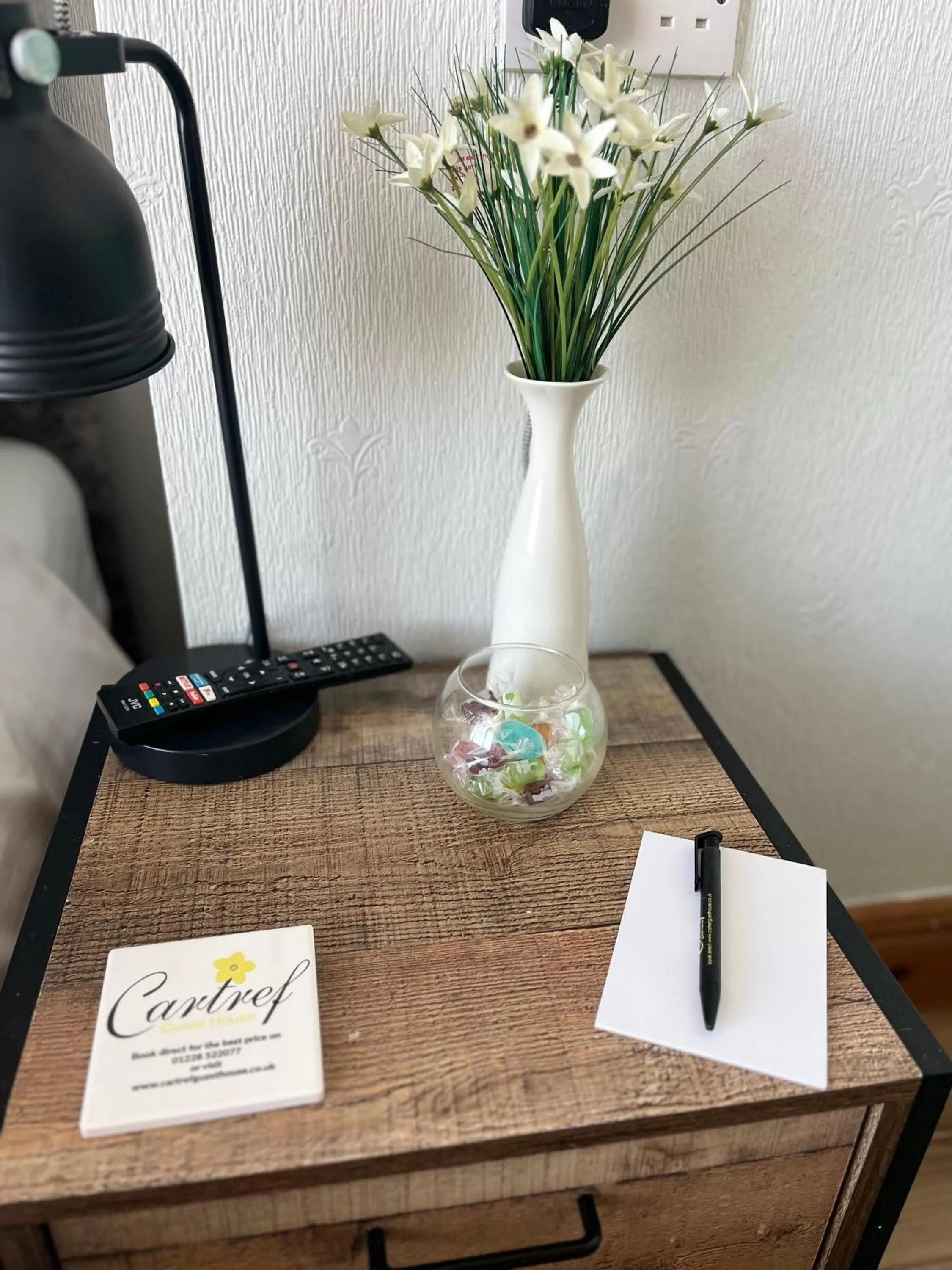 hair dresser in Cartref Guest House