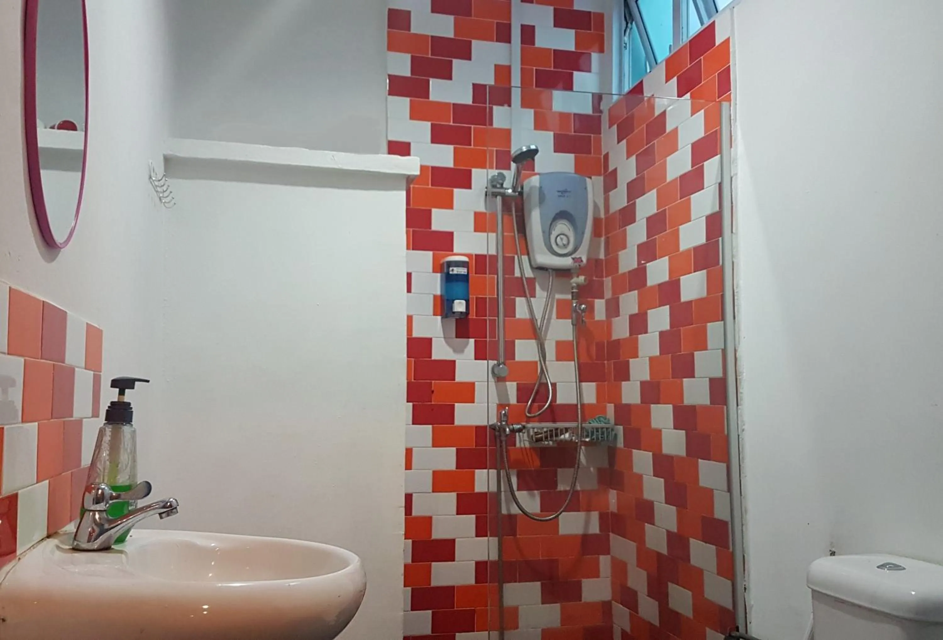 Bathroom in Beary Best! Hostel Chinatown