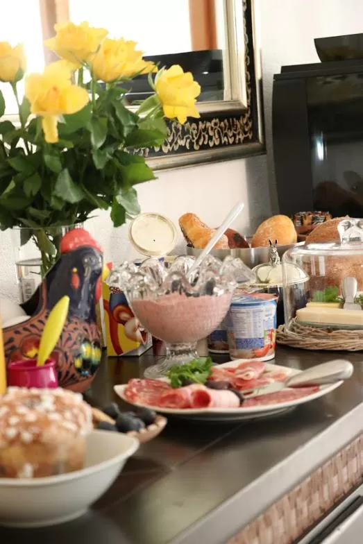 Buffet breakfast in La Maison des Copains