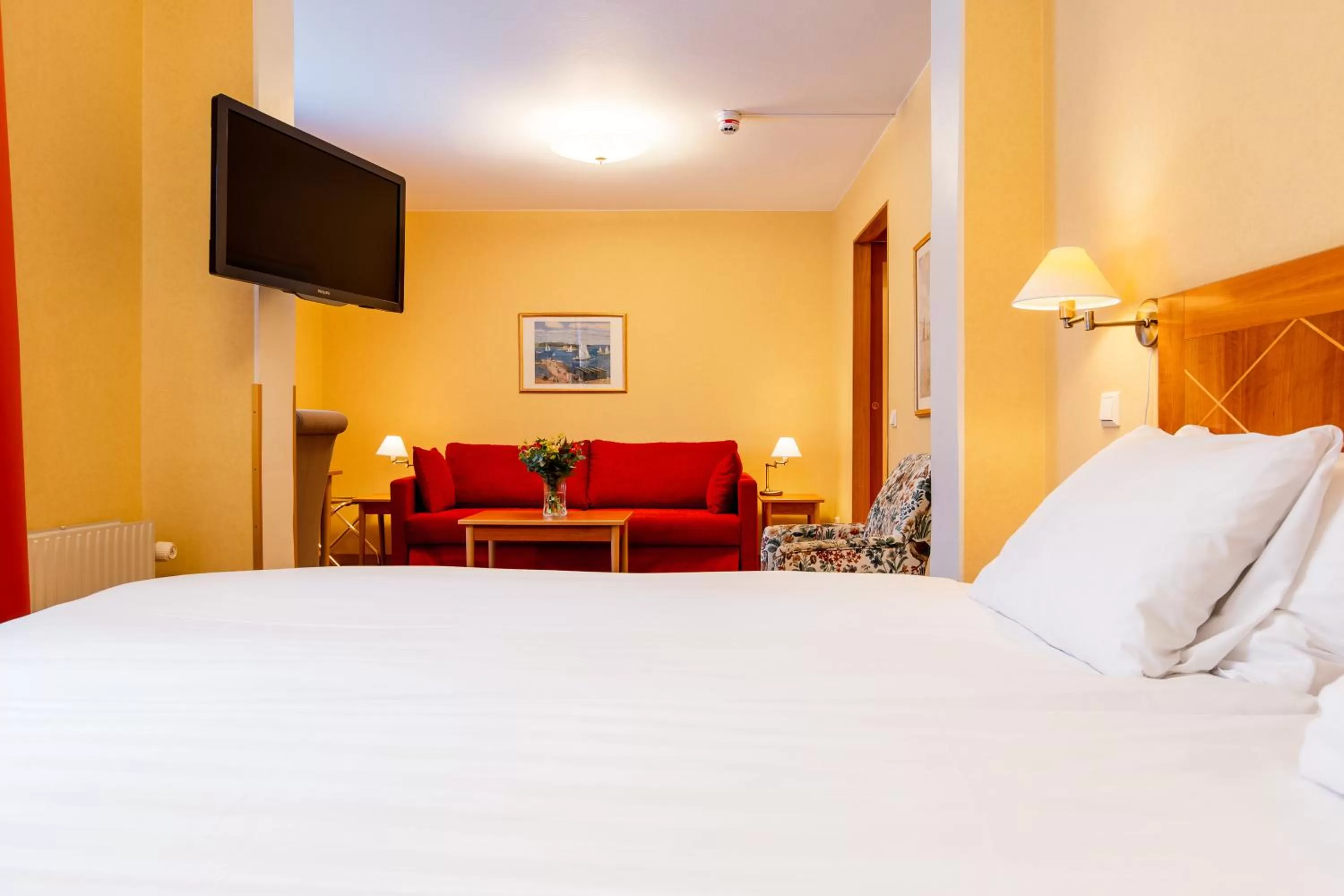 Seating area, Bed in Best Western Hotel Esplanade