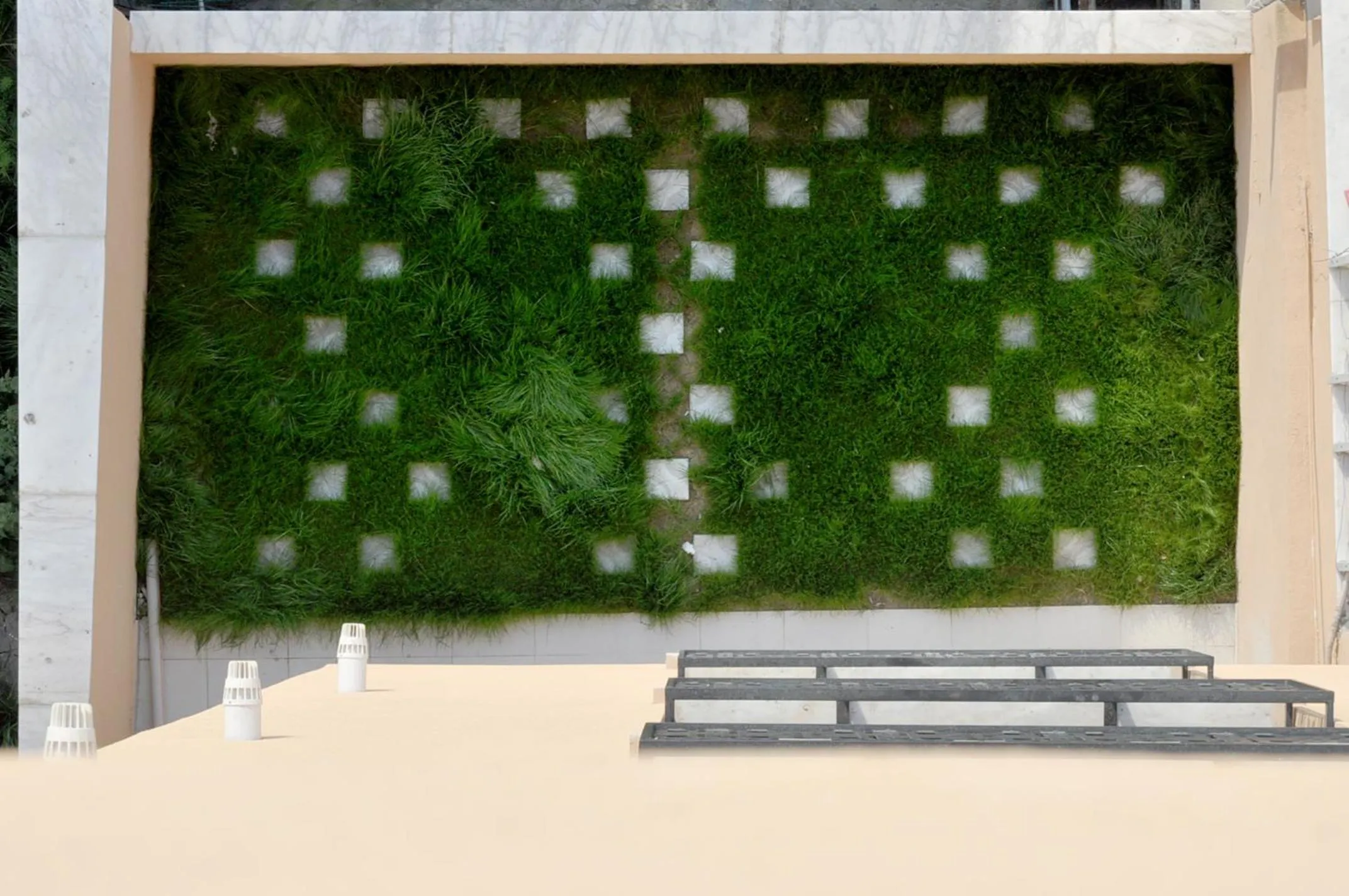 Garden in Overland Residence