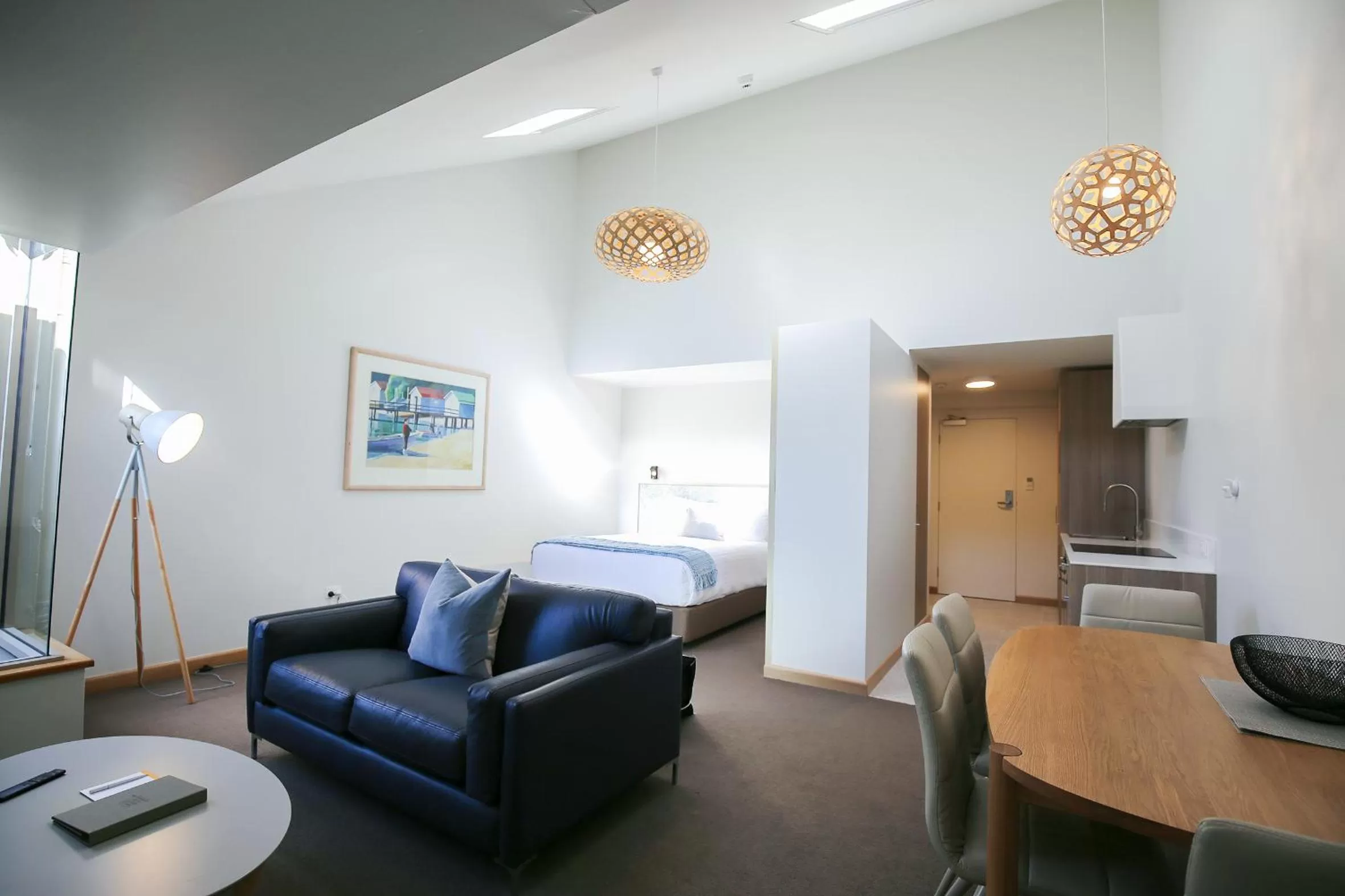 Living room in Salamanca Inn