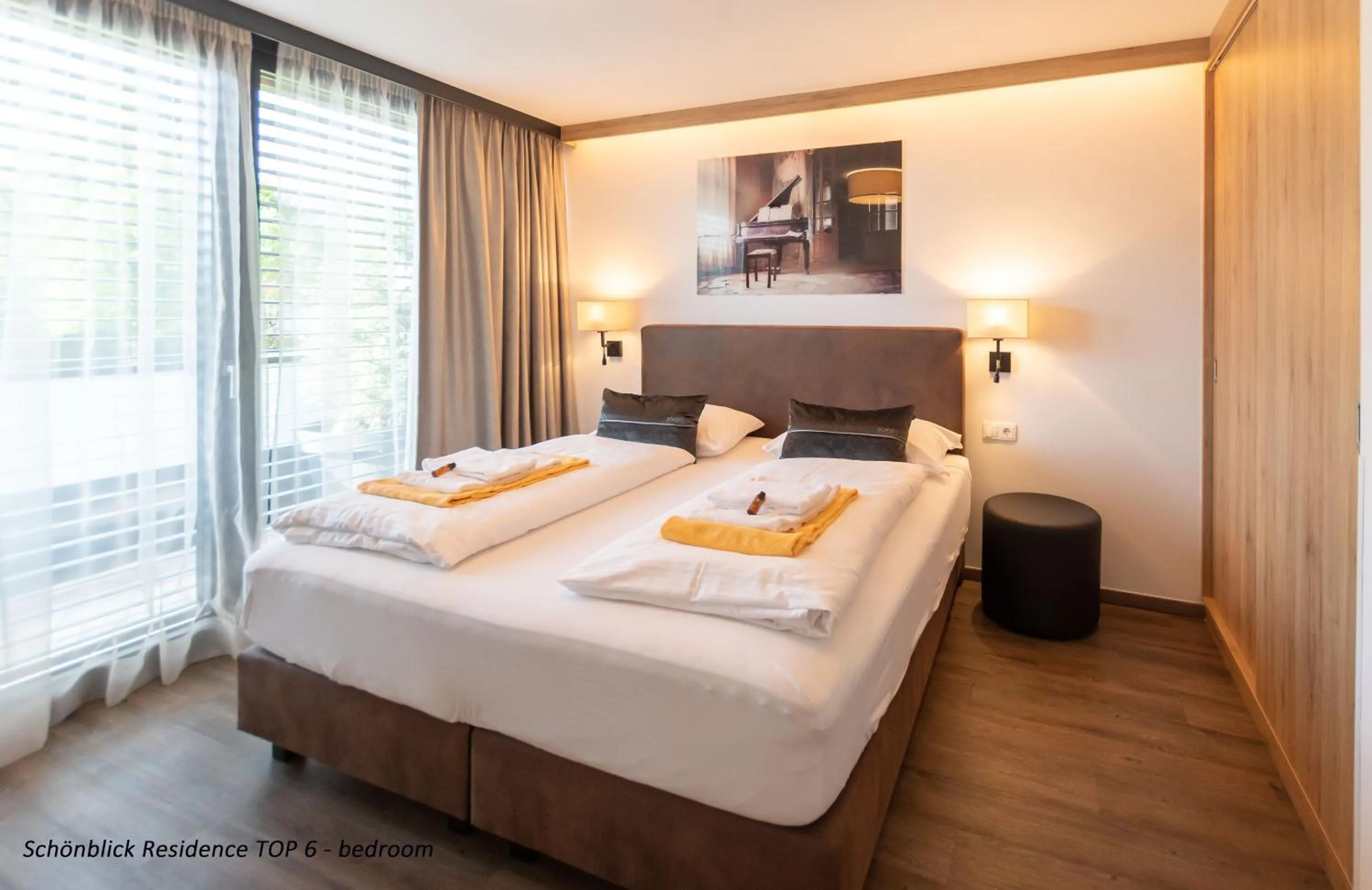 Bedroom, Bed in Schönblick Residence - Absolut Alpine Apartments