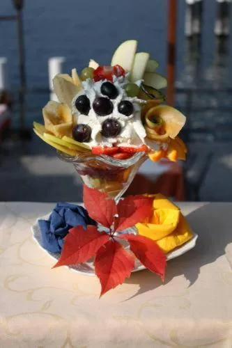 Food in Hotel Excelsior Splendide