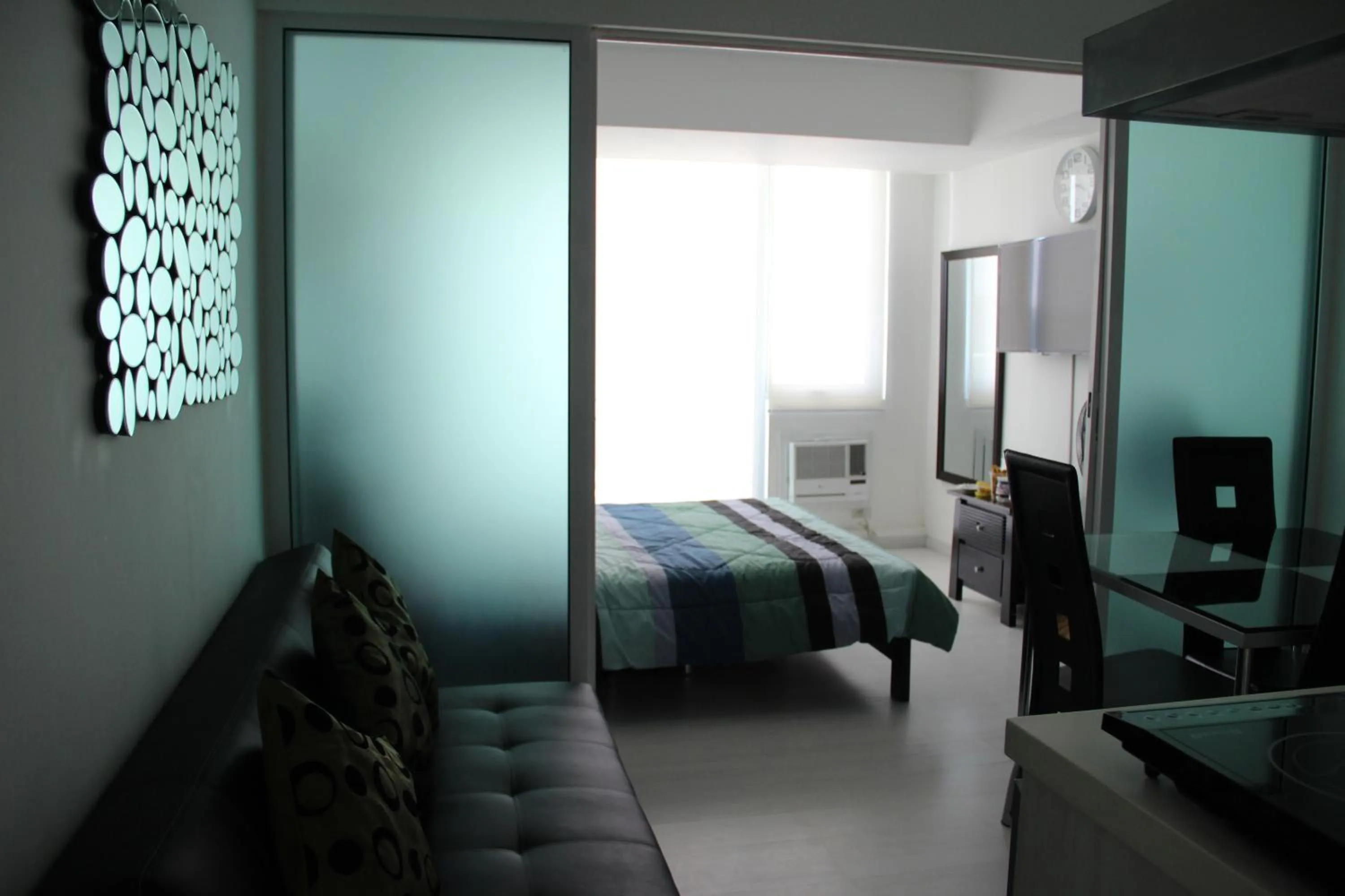 Bed in Azure Tropical Paradise