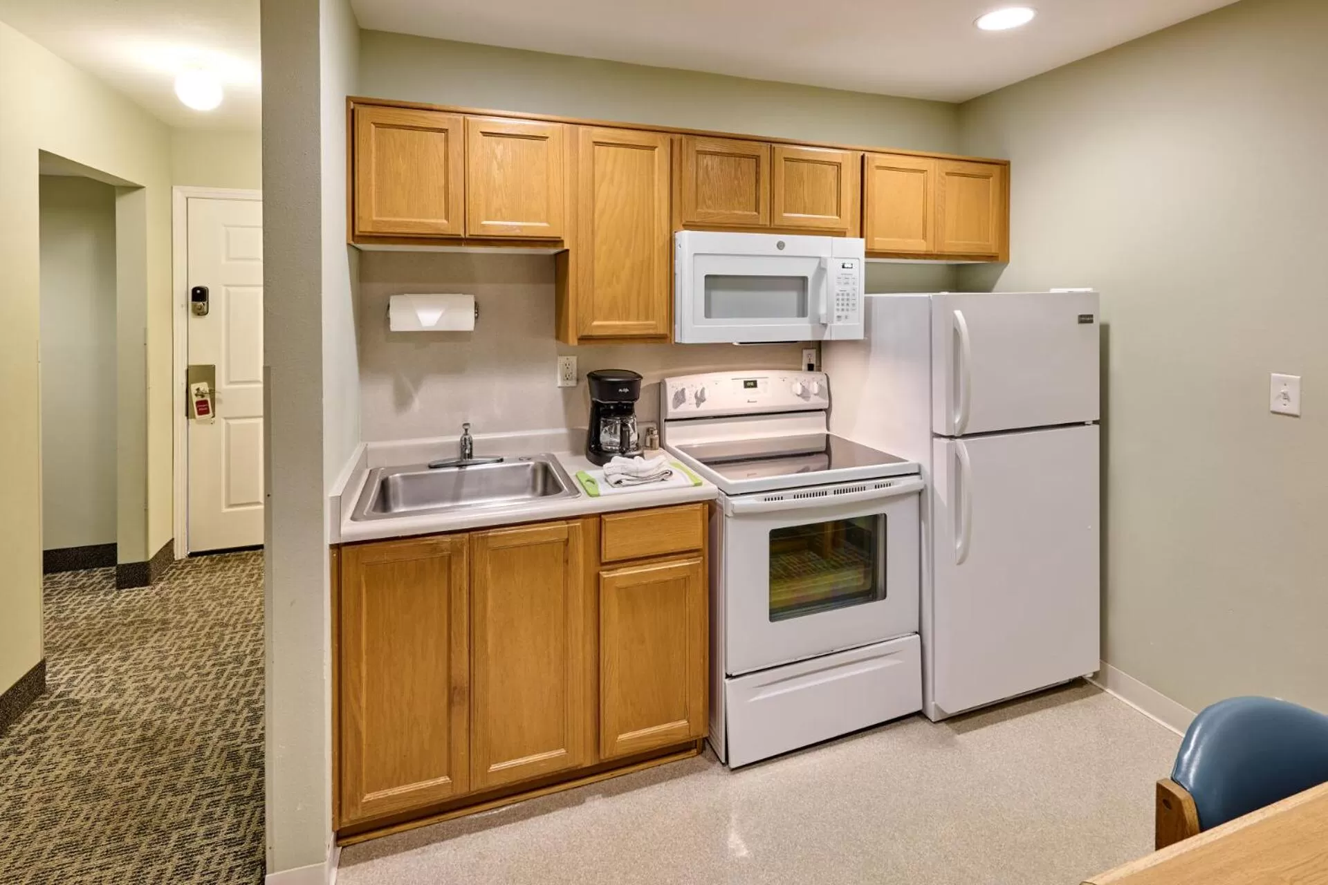 Kitchen or kitchenette, Kitchen/Kitchenette in D Sands Rentals