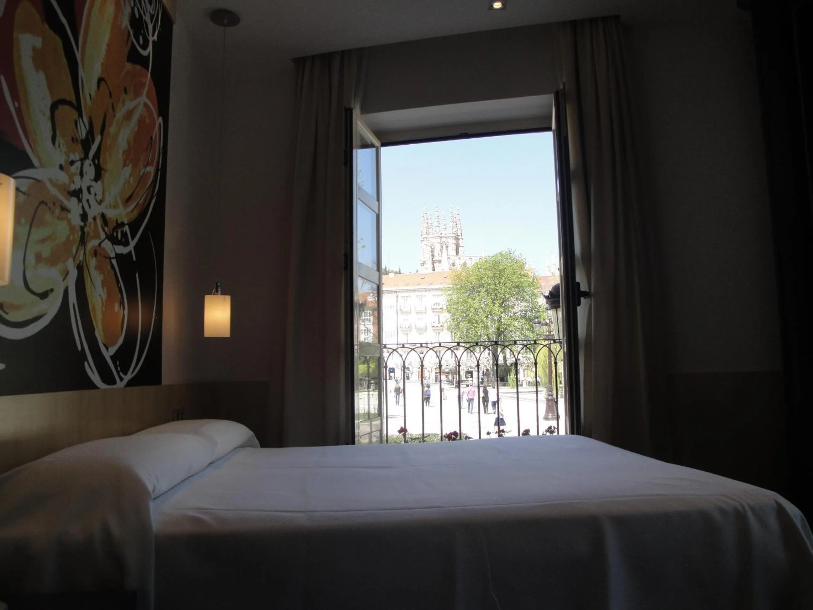 Bed in Hotel Vía Gótica