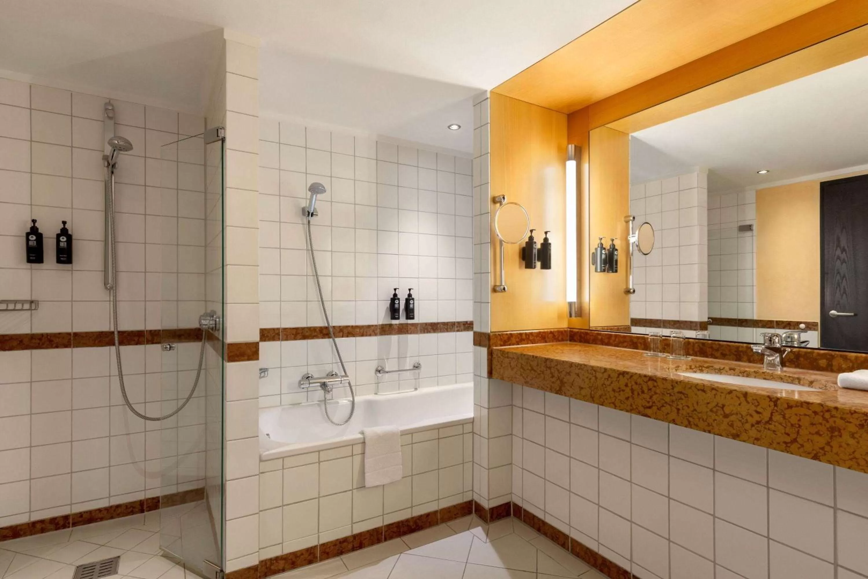 Shower in Vienna House by Wyndham Remarque Osnabrück