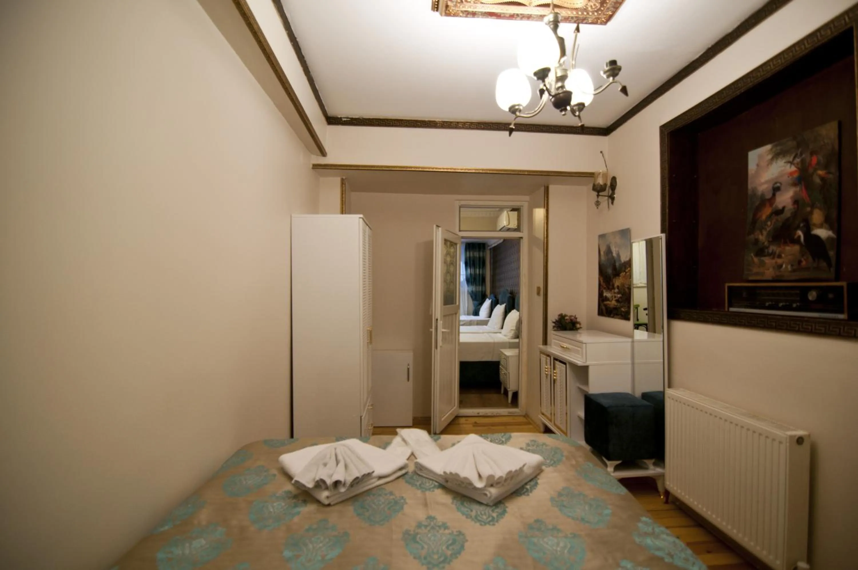 Bed in Paris Garden Hotel Istanbul