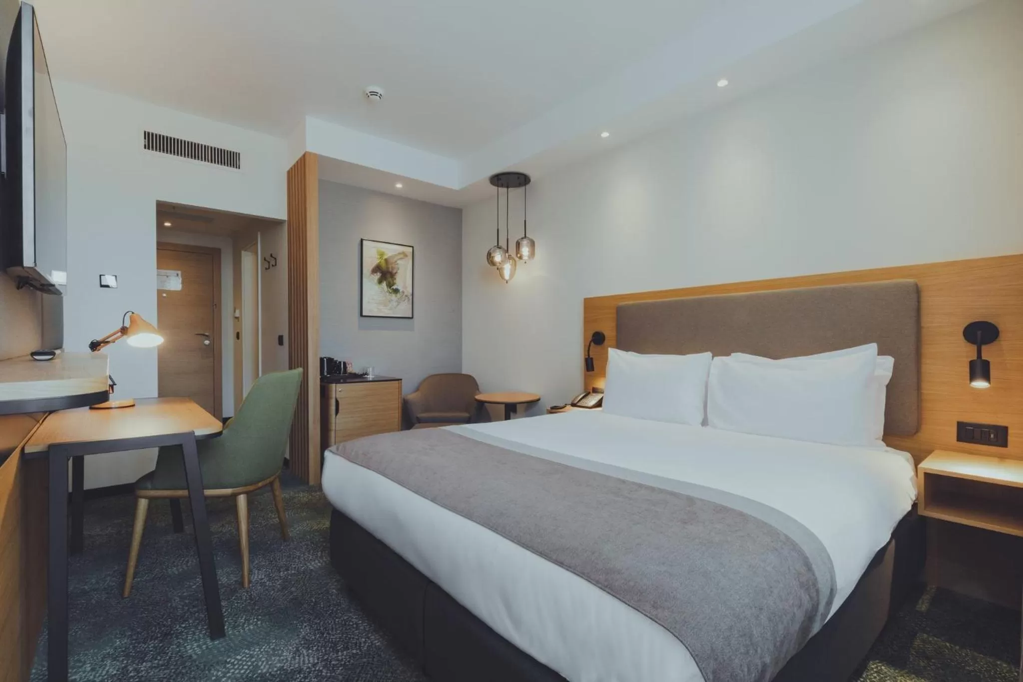 Queen Room - Smoking in Holiday Inn Skopje, an IHG Hotel